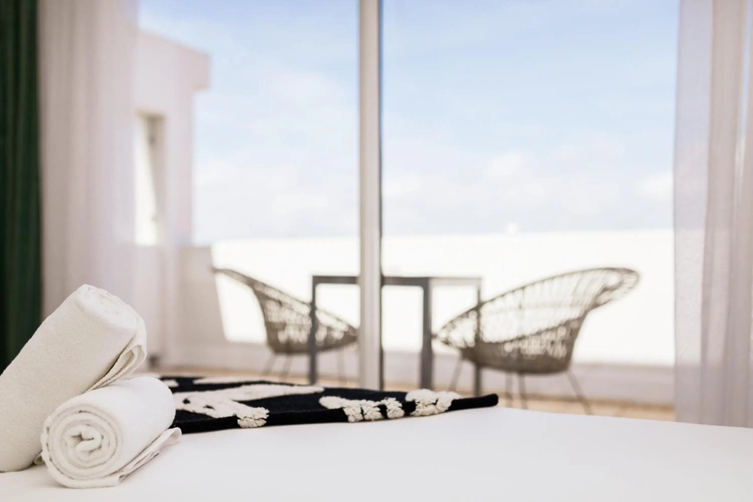 Bed in Hôtel Les Sables - Urban Style - by Logis Hotels Bed in Hôtel Les Sables - Urban Style - by Logis Hotels