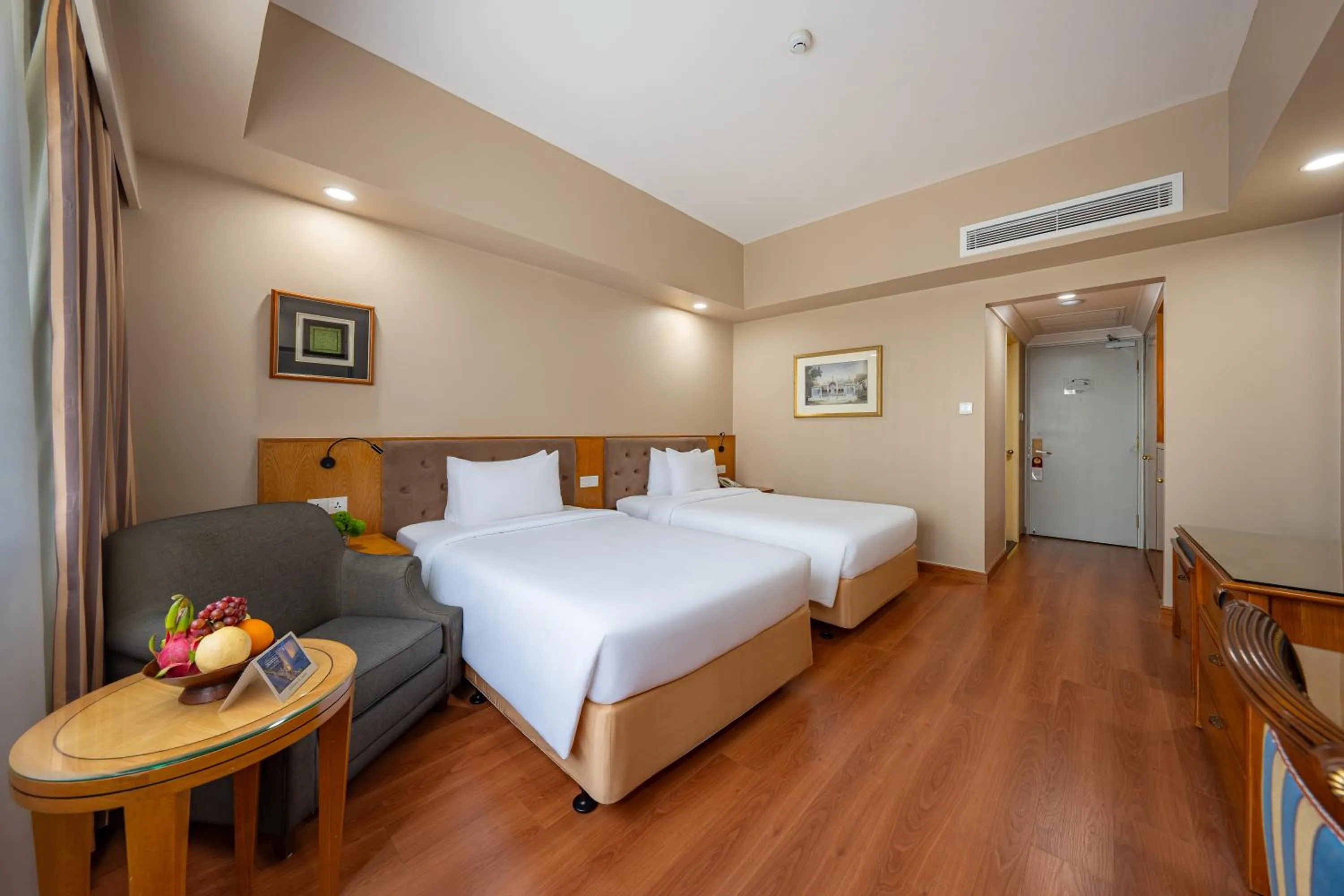 Bed in Saigon Prince Hotel