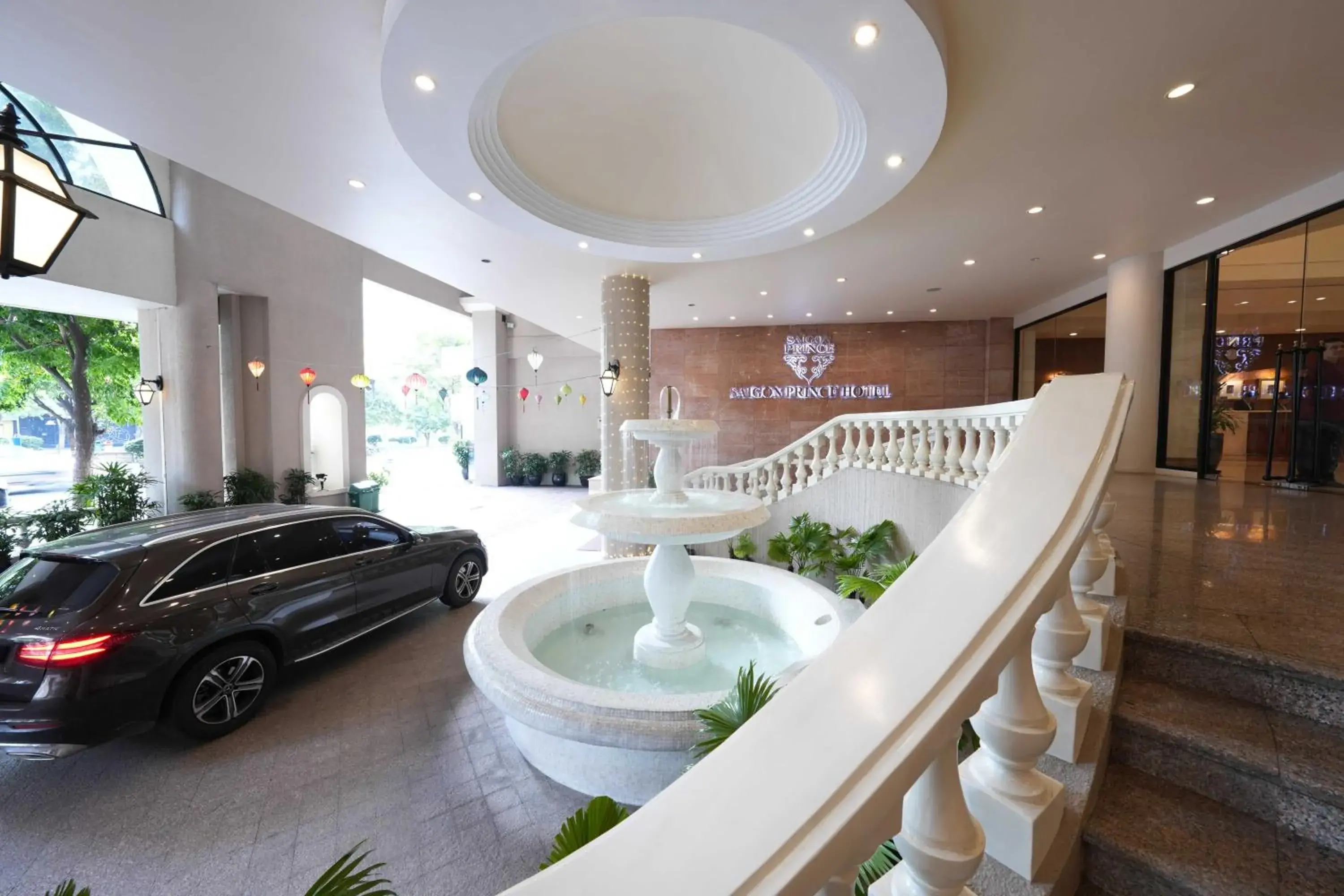 Property building in Saigon Prince Hotel Property building in Saigon Prince Hotel