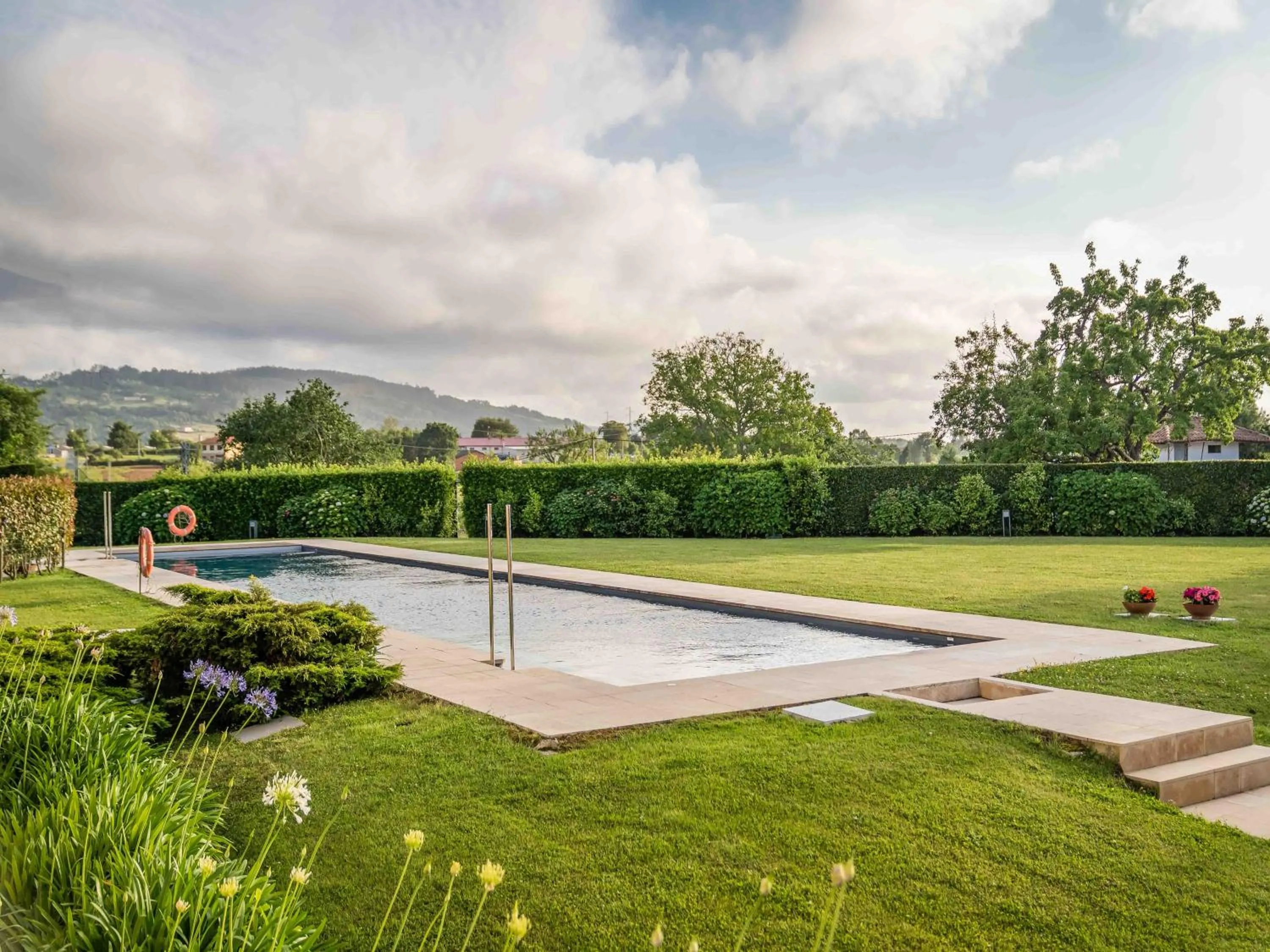 Swimming pool in ARTIEM Asturias