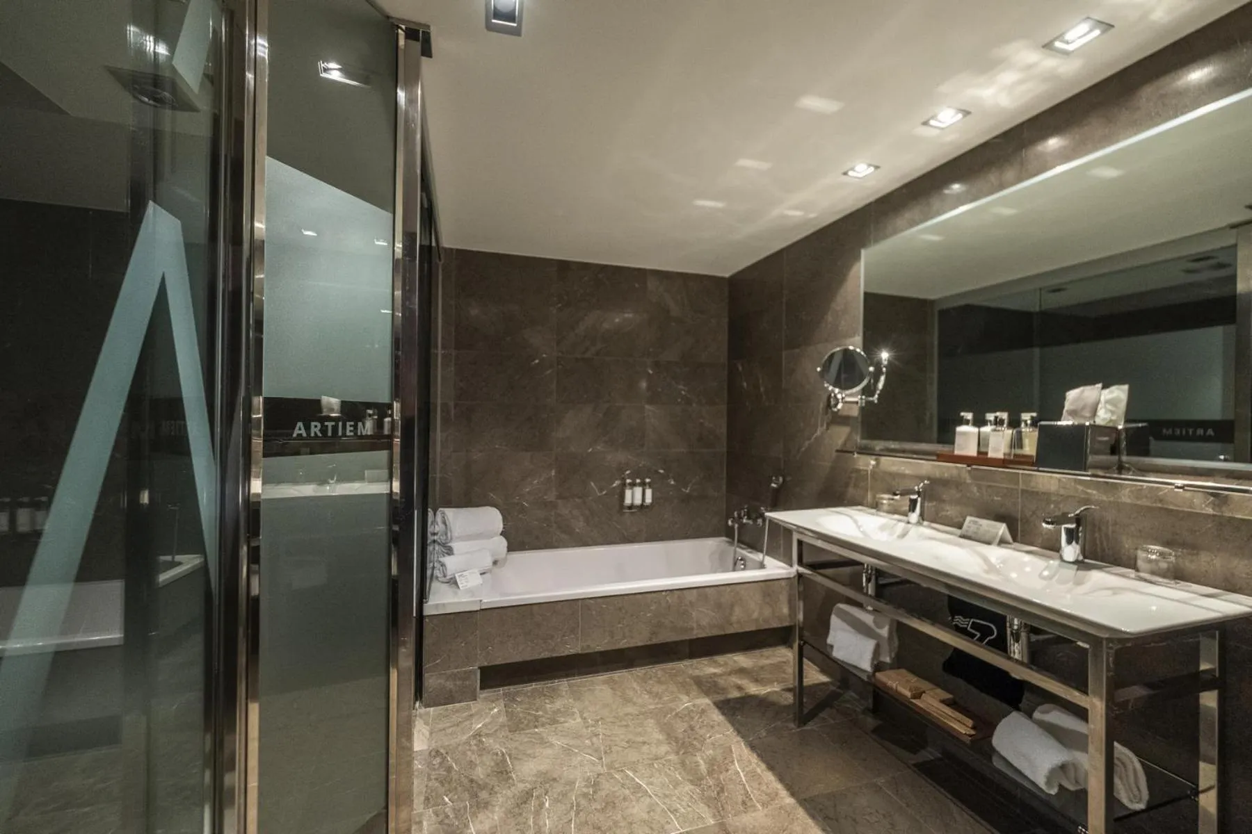 Bathroom in ARTIEM Asturias