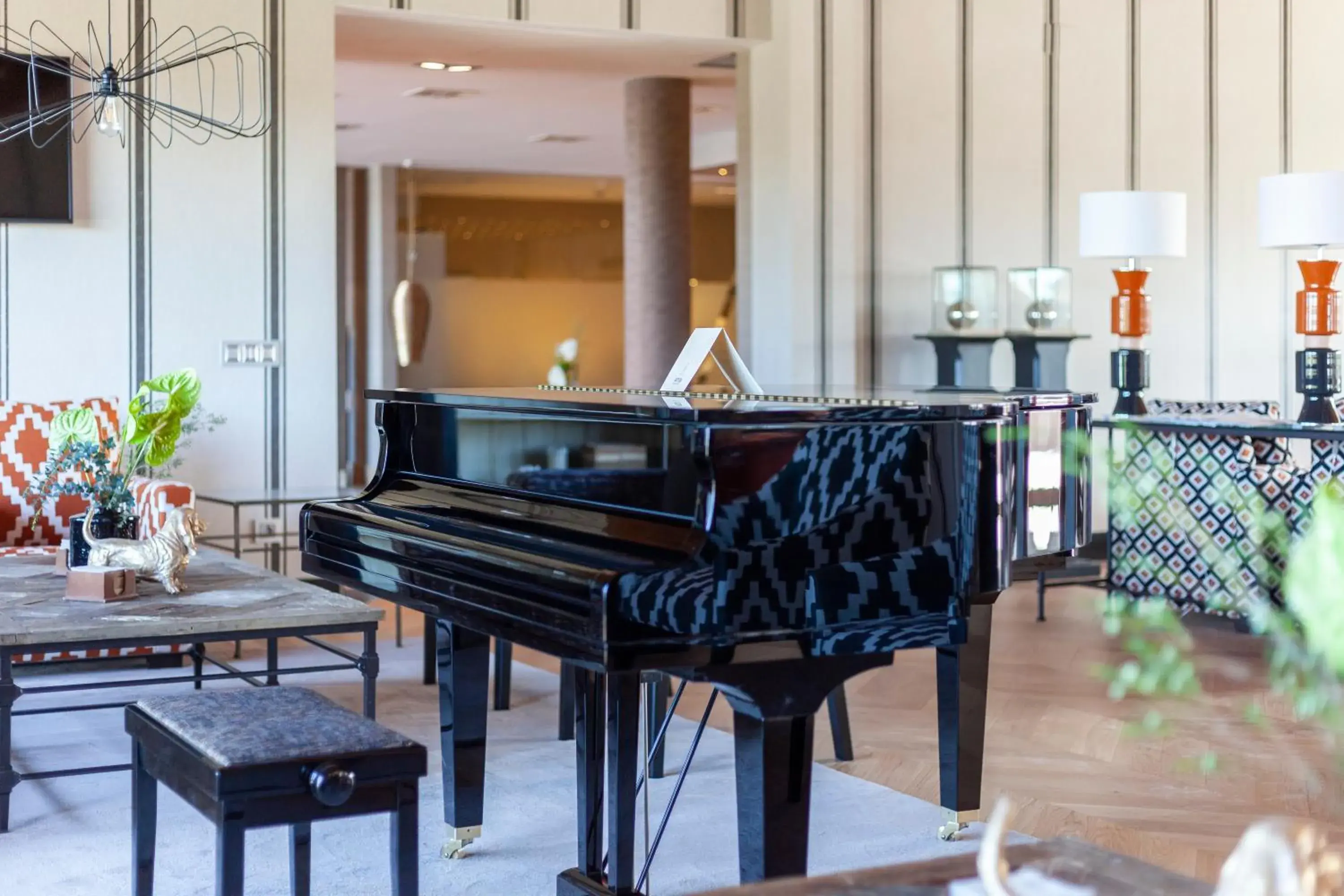 Lounge or bar in ARTIEM Asturias Lounge or bar in ARTIEM Asturias