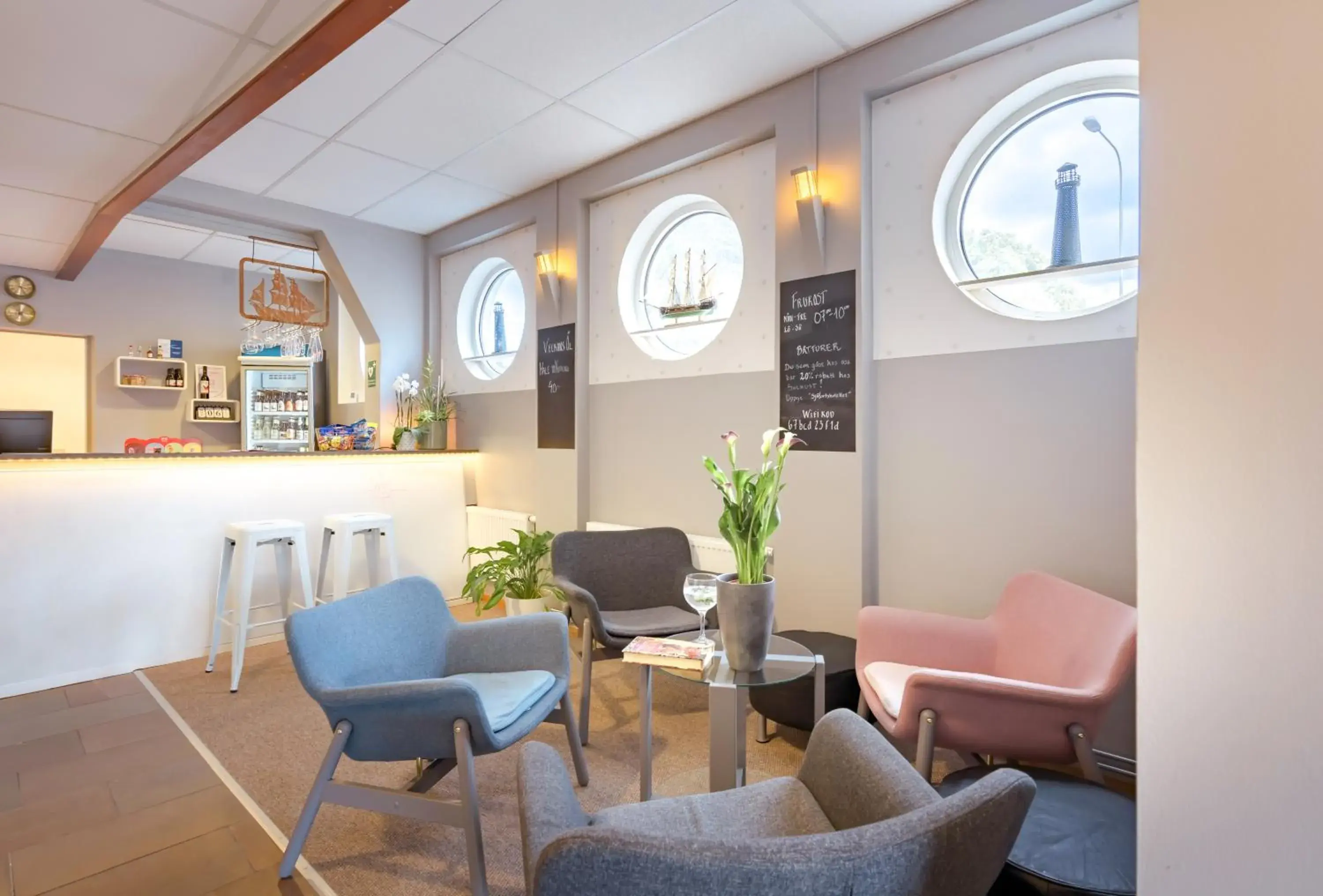 Lobby or reception in Best Western Sjofartshotellet Lobby or reception in Best Western Sjofartshotellet