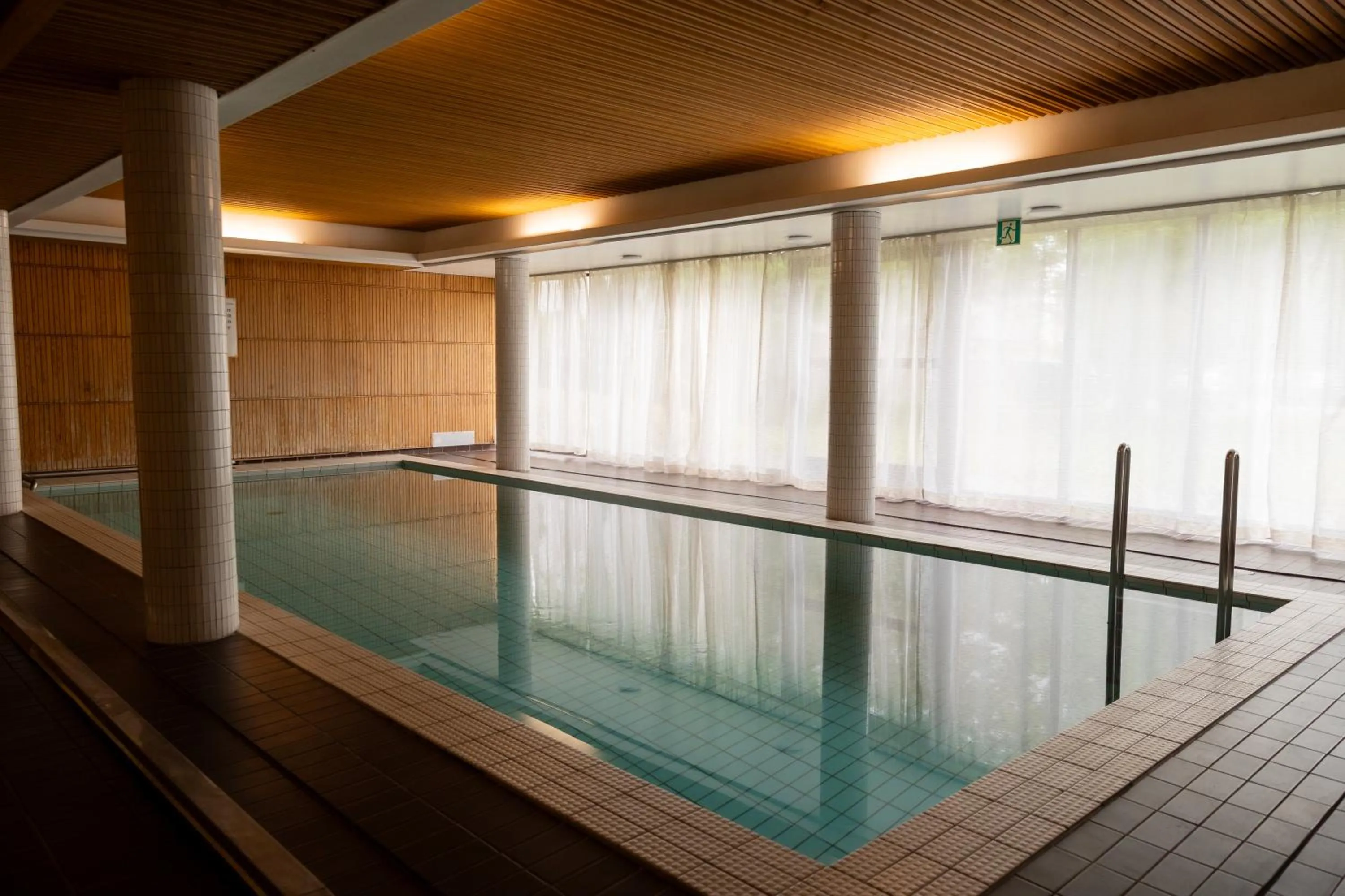 Swimming pool in Hotel Savoy
