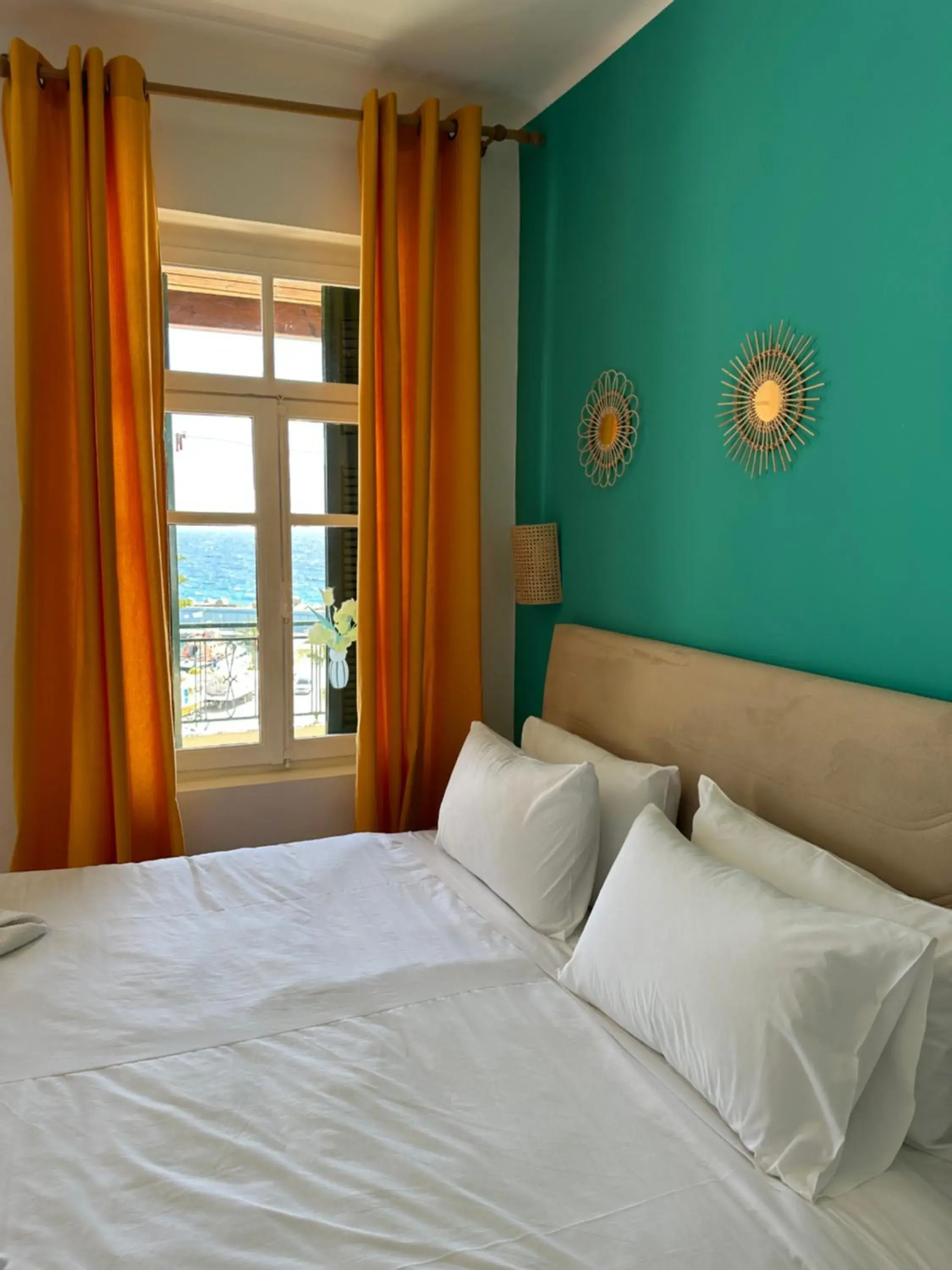 Deluxe Triple Room with Sea View in Akteon Rooms Deluxe Triple Room with Sea View in Akteon Rooms