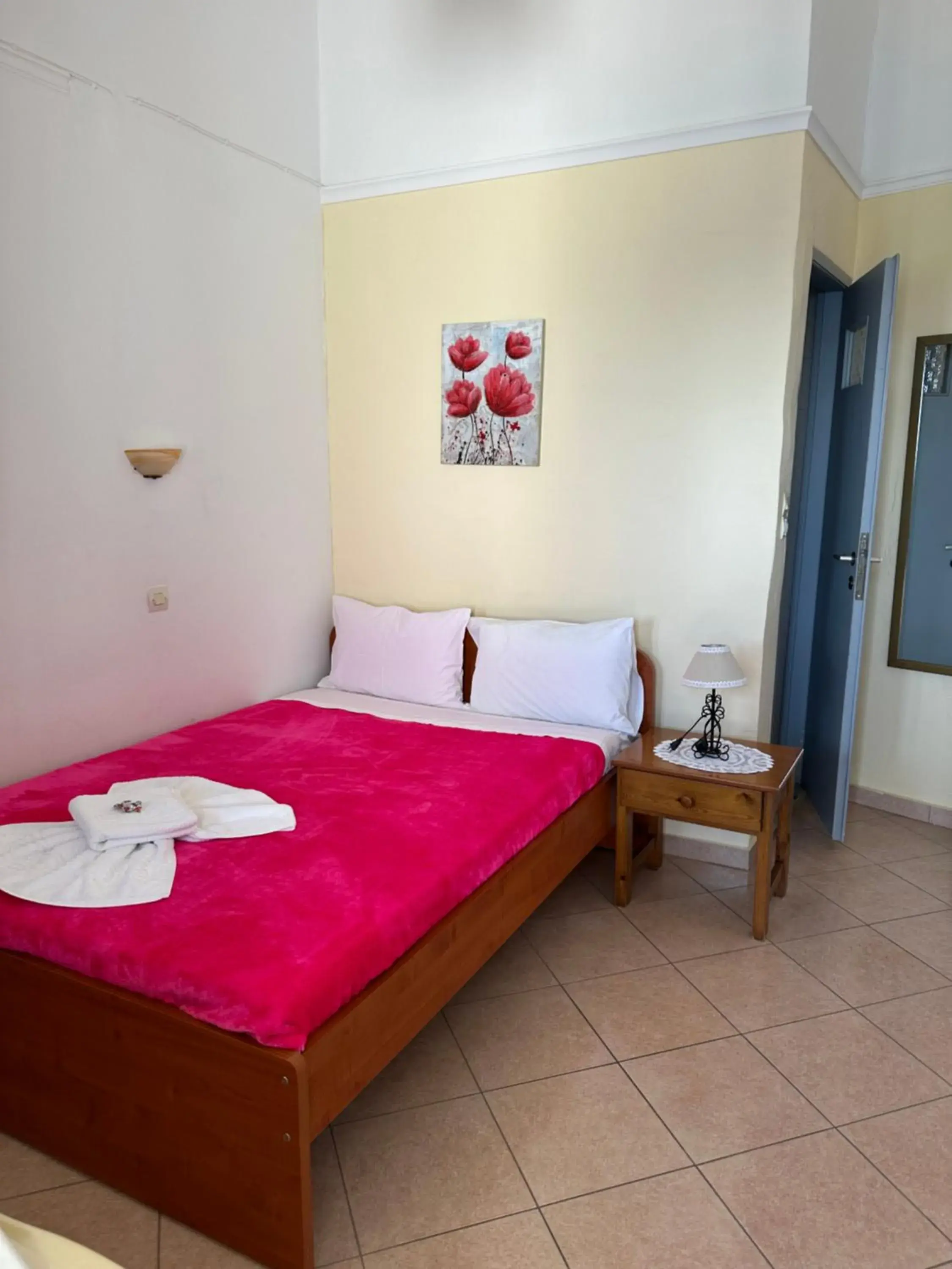 Single Room with Sea View in Akteon Rooms Single Room with Sea View in Akteon Rooms