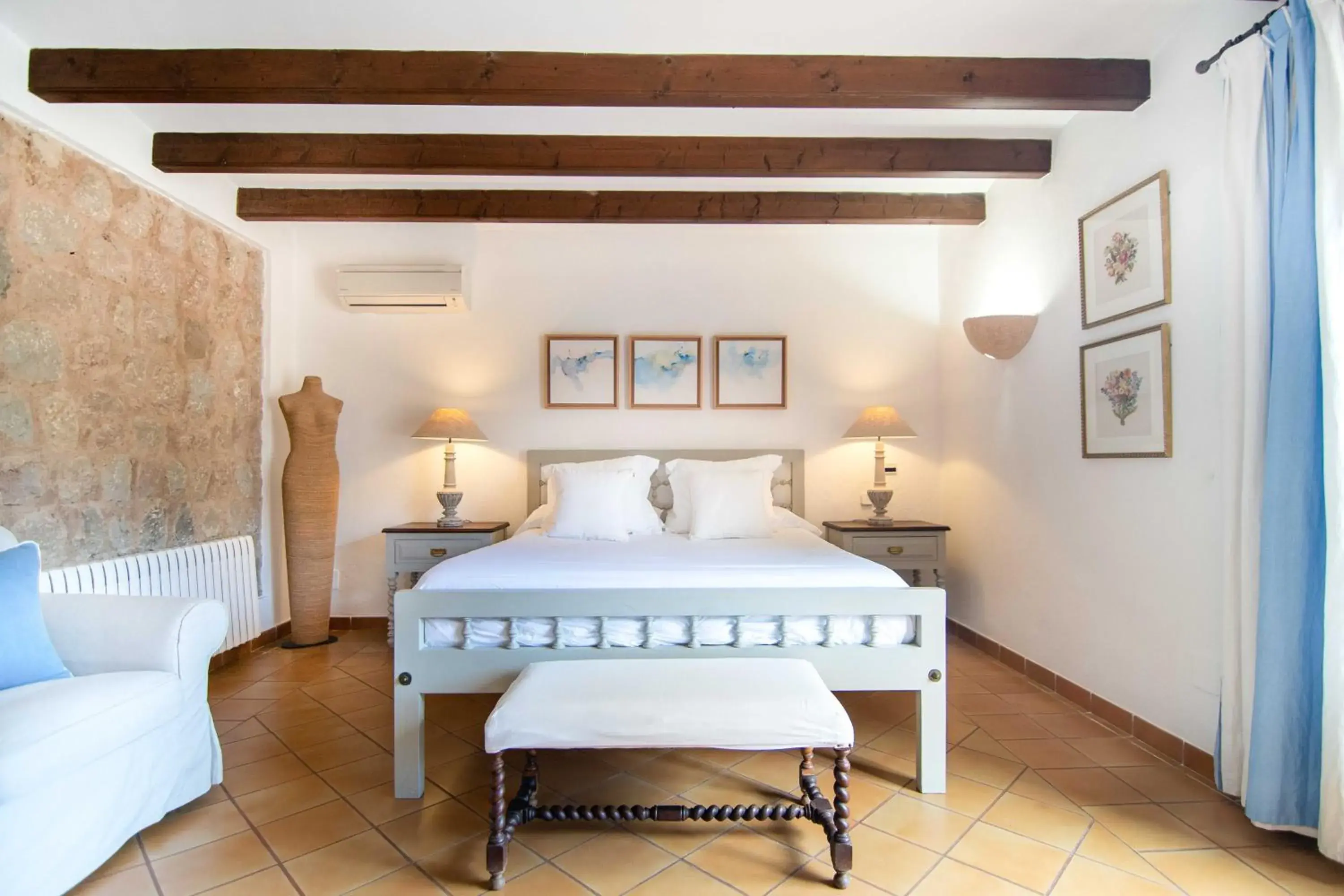 Double Room with Terrace in Finca Ca'n Quatre Double Room with Terrace in Finca Ca'n Quatre