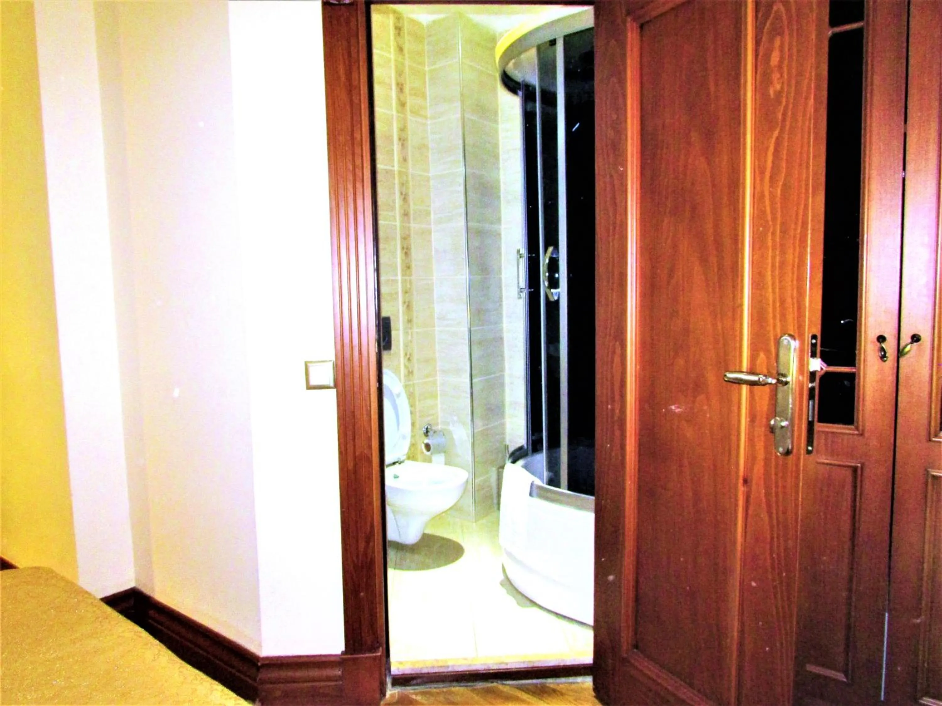 Bathroom in Lausos Hotel Sultanahmet