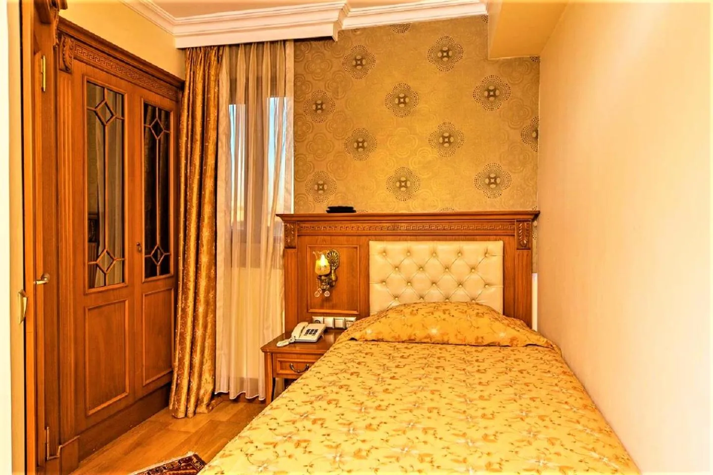 Photo of the whole room in Lausos Hotel Sultanahmet