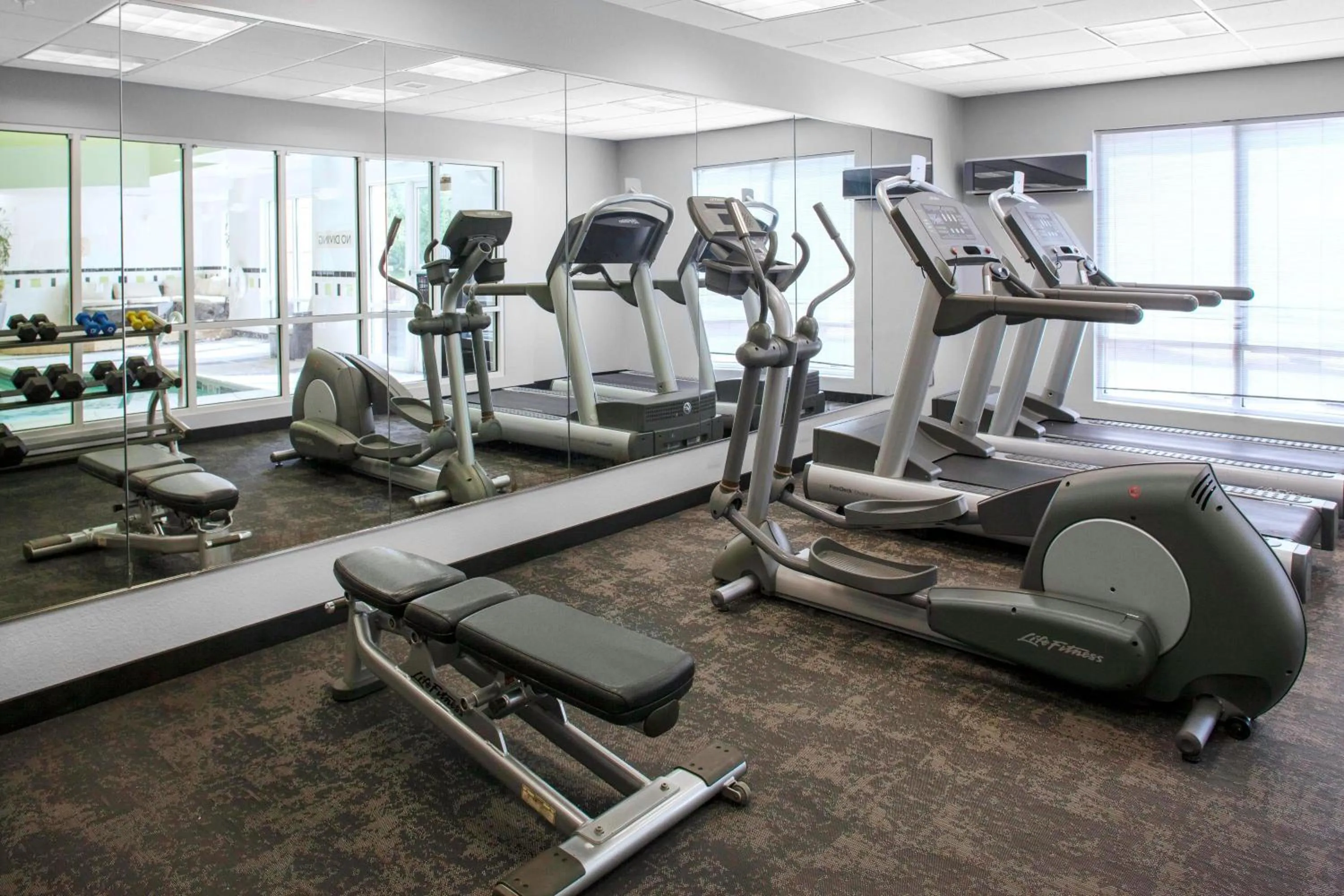 Fitness centre/facilities in Fairfield Inn & Suites Indianapolis Avon