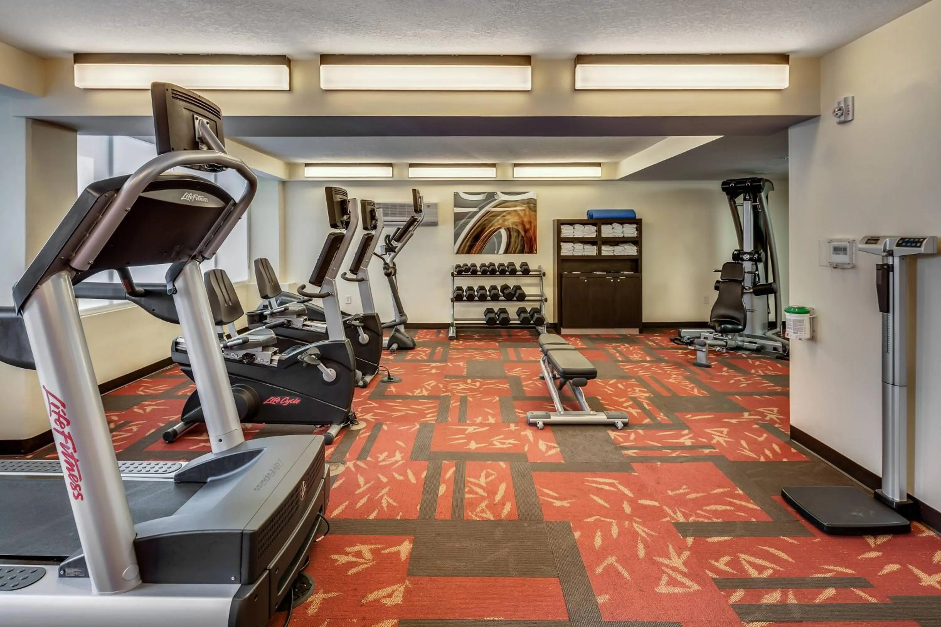 Fitness centre/facilities in Courtyard by Marriott Jacksonville Beach Oceanfront
