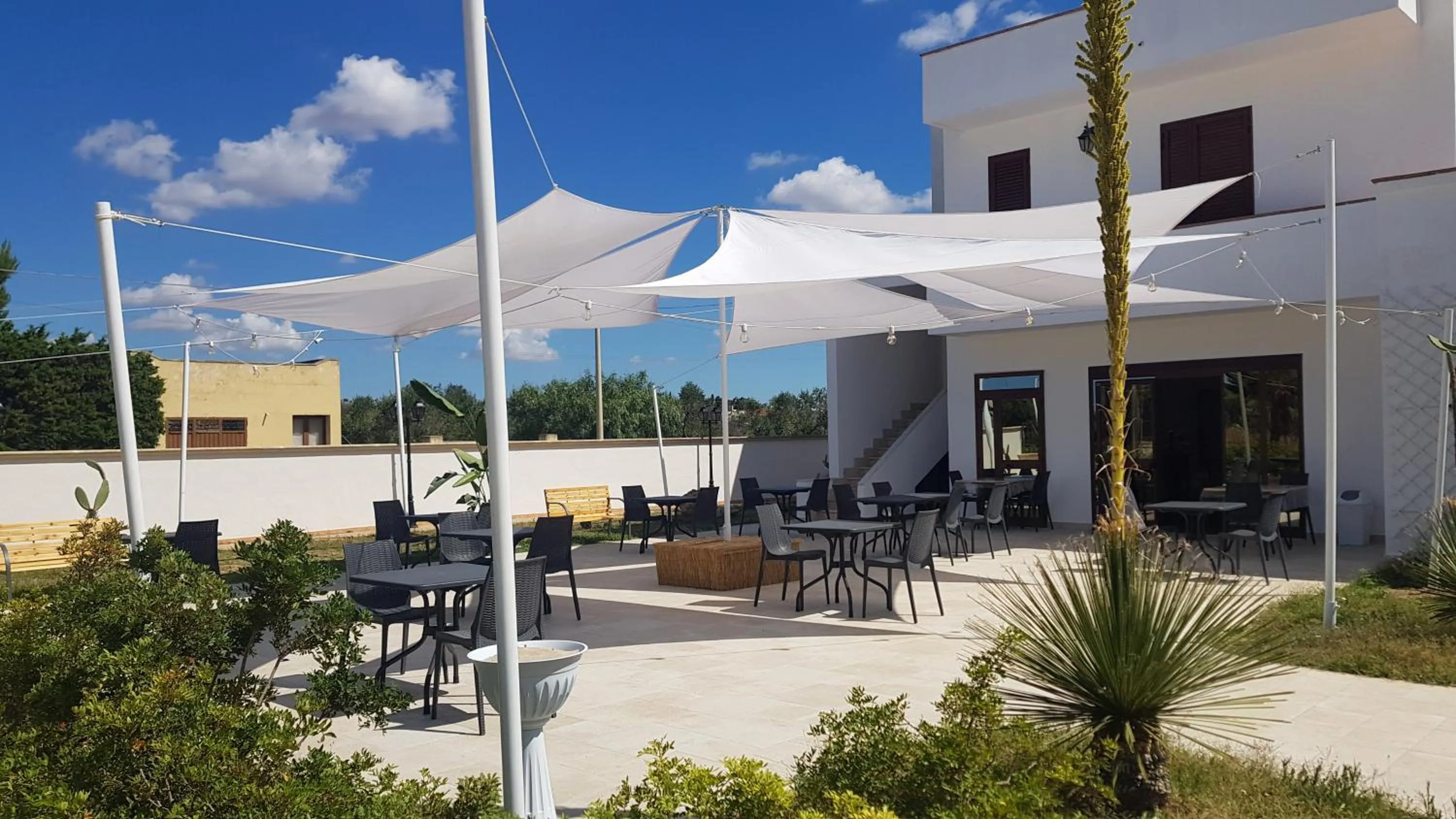 Property building in Hotel Costa Blu