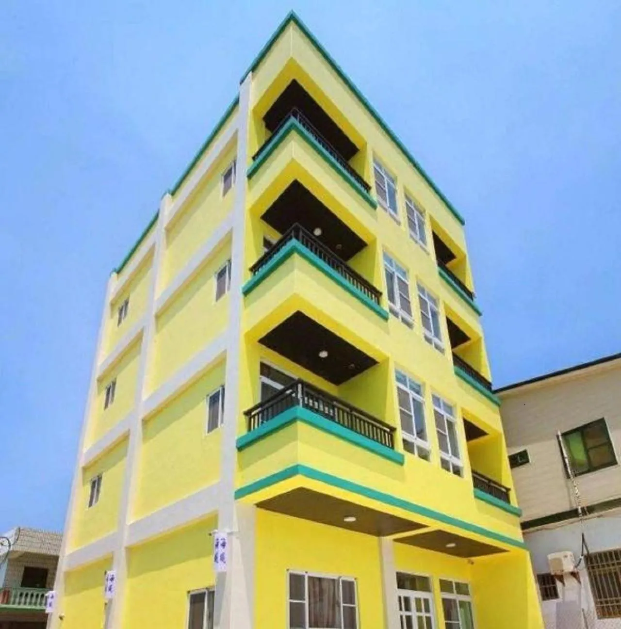 Facade/entrance in Taitung Sea Wall Homestay