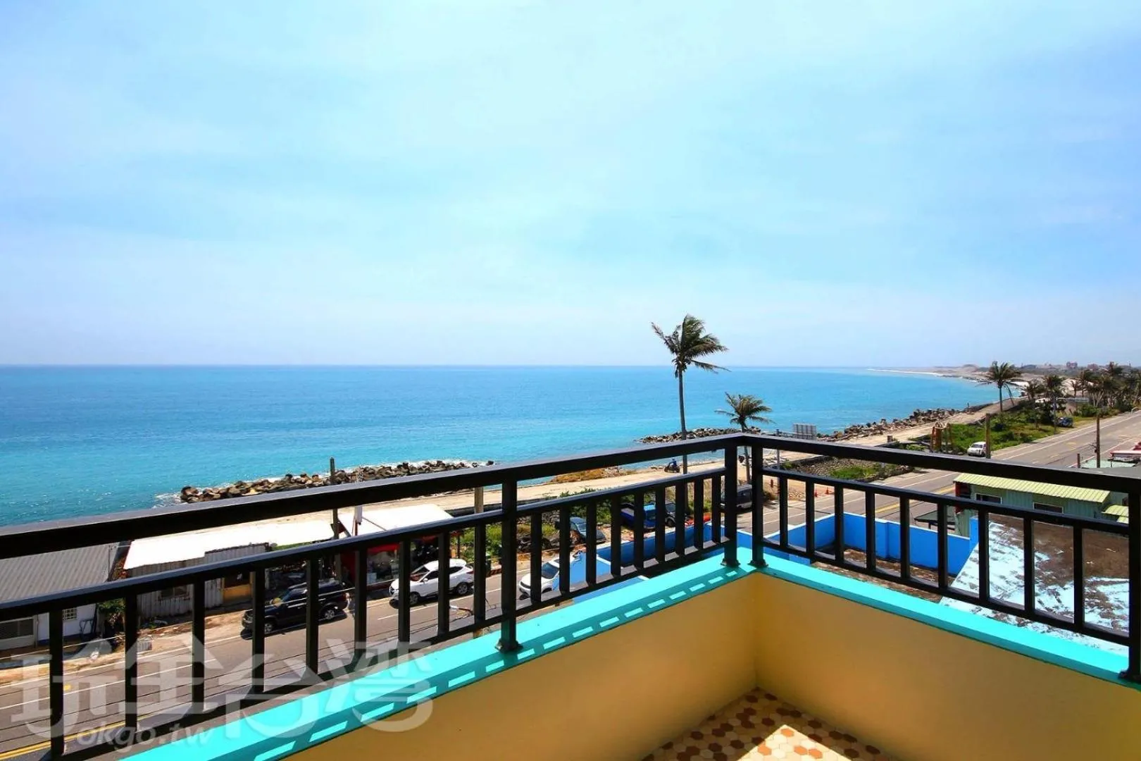 Taitung Sea Wall Homestay