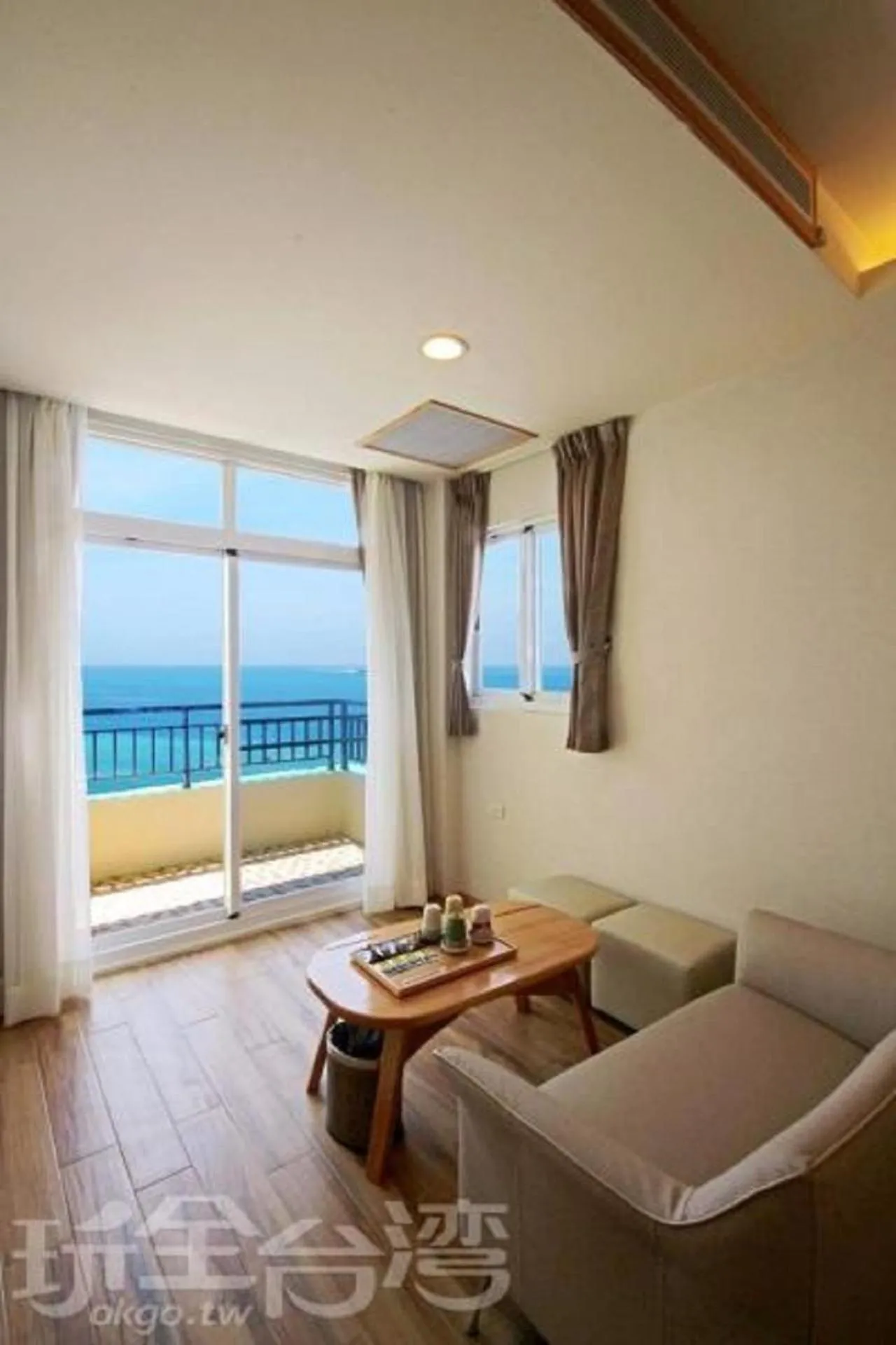 Taitung Sea Wall Homestay