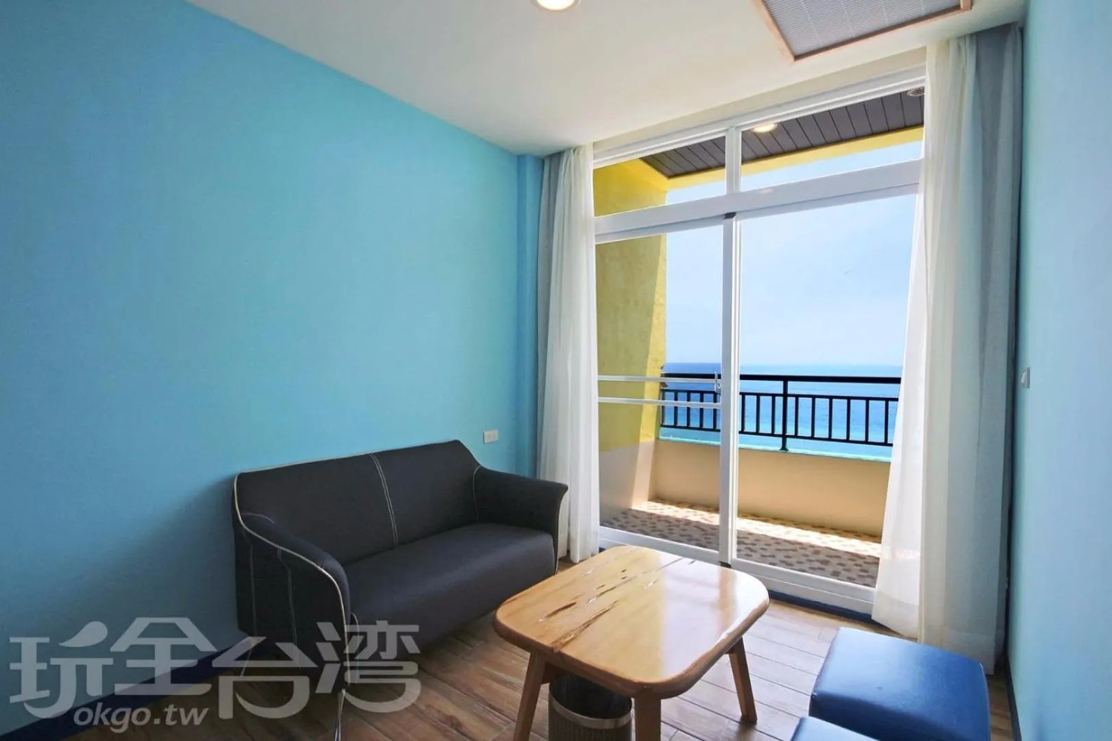 Taitung Sea Wall Homestay