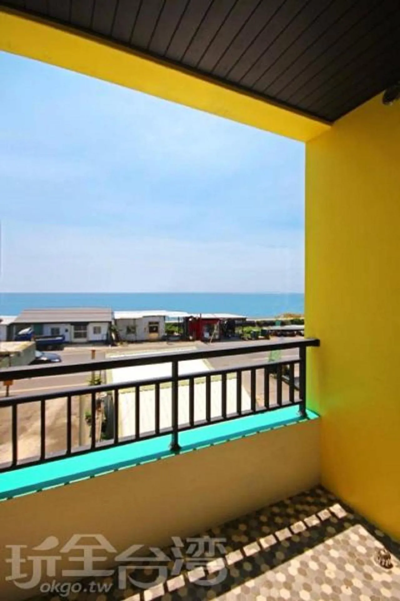 Taitung Sea Wall Homestay