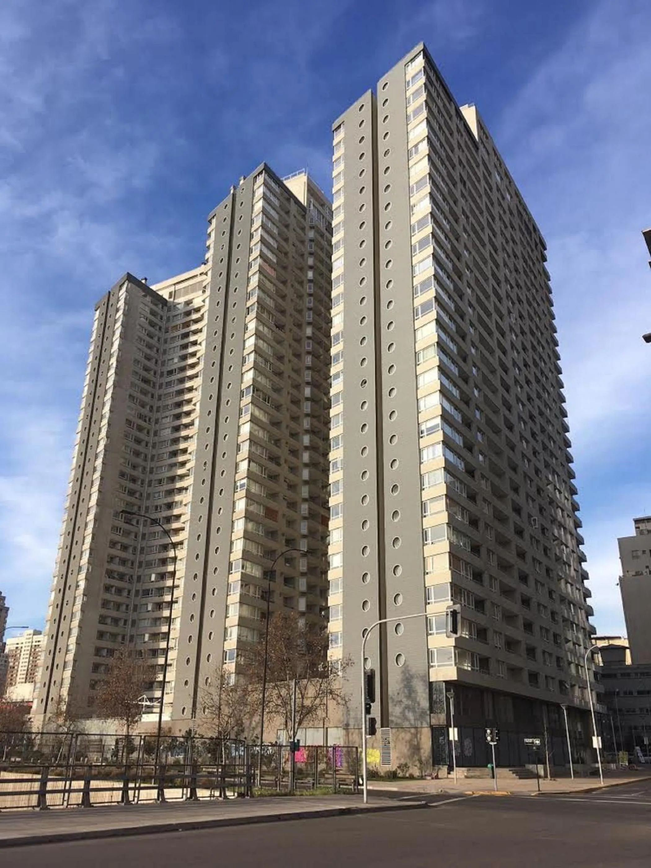 Property building in Moneda Express Apart