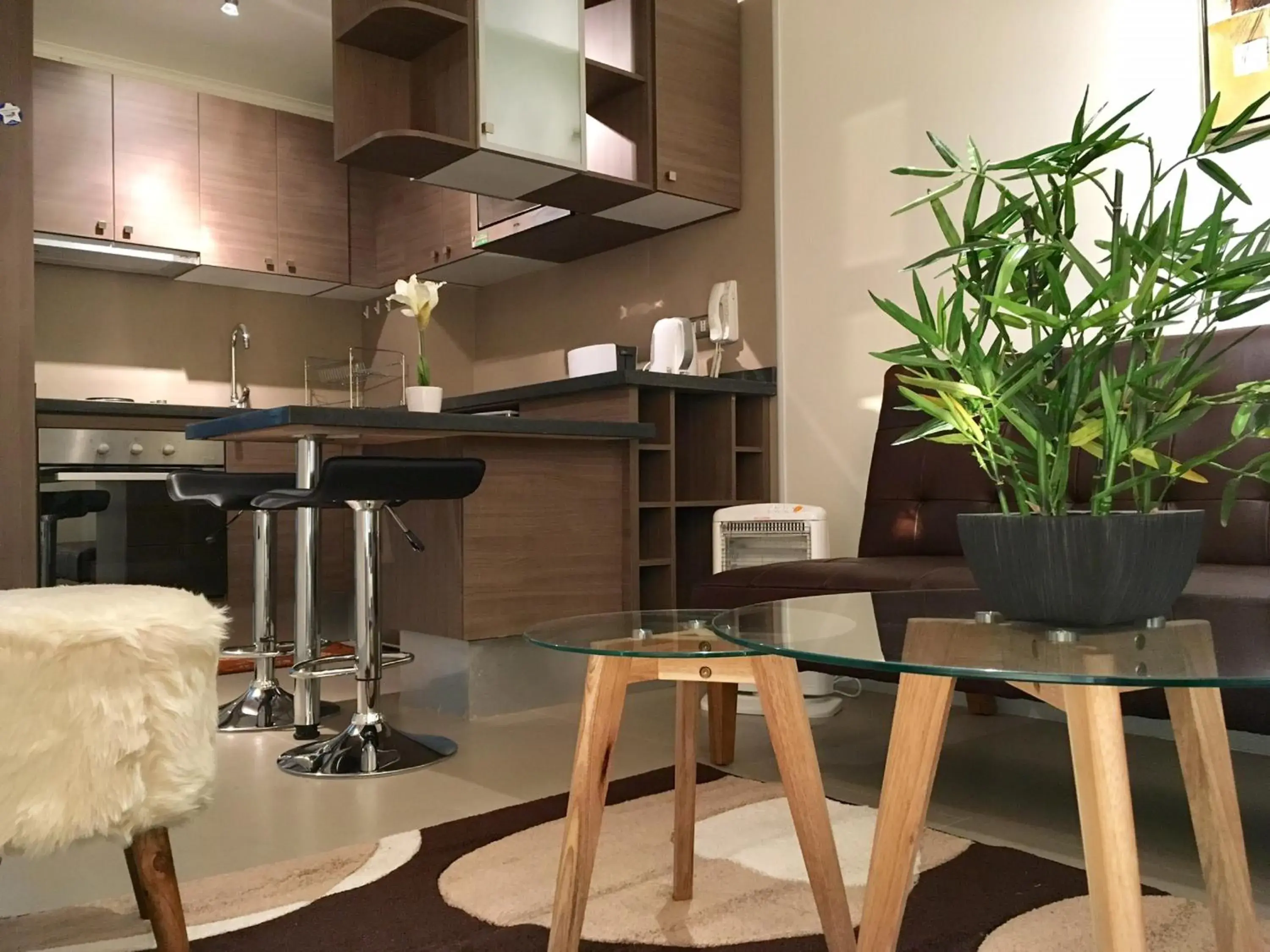 Moneda Express Apart Moneda Express Apart