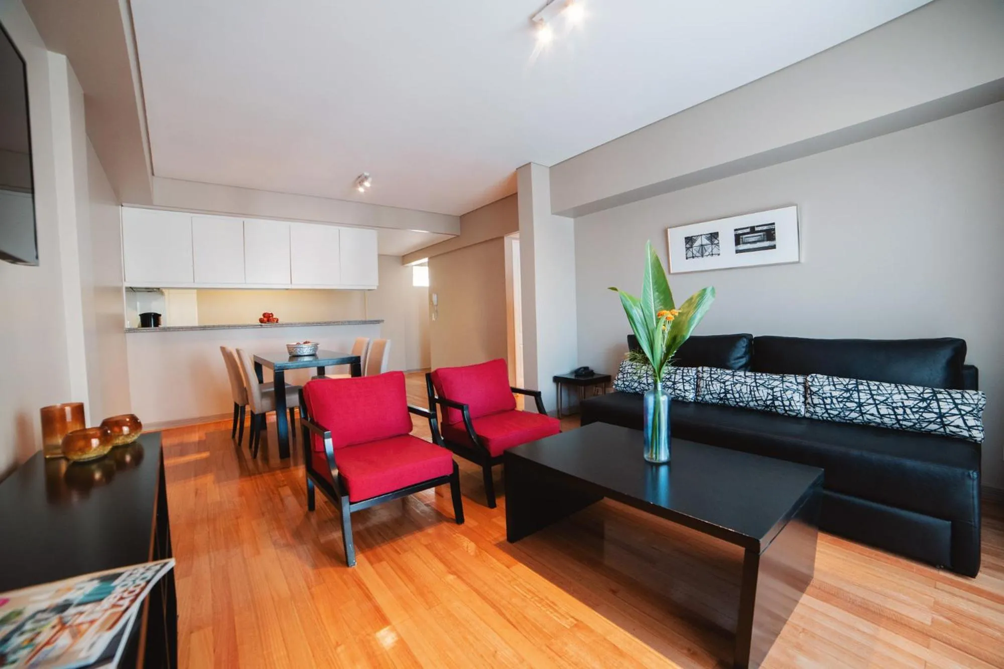 Living room in ARC Callao Studios & Suites