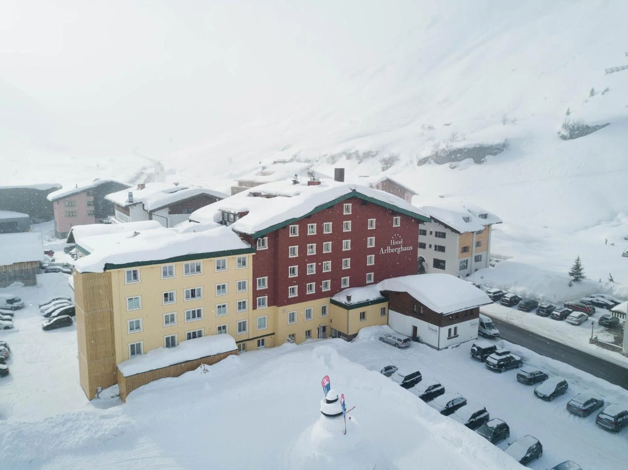 Property building in Arlberghaus