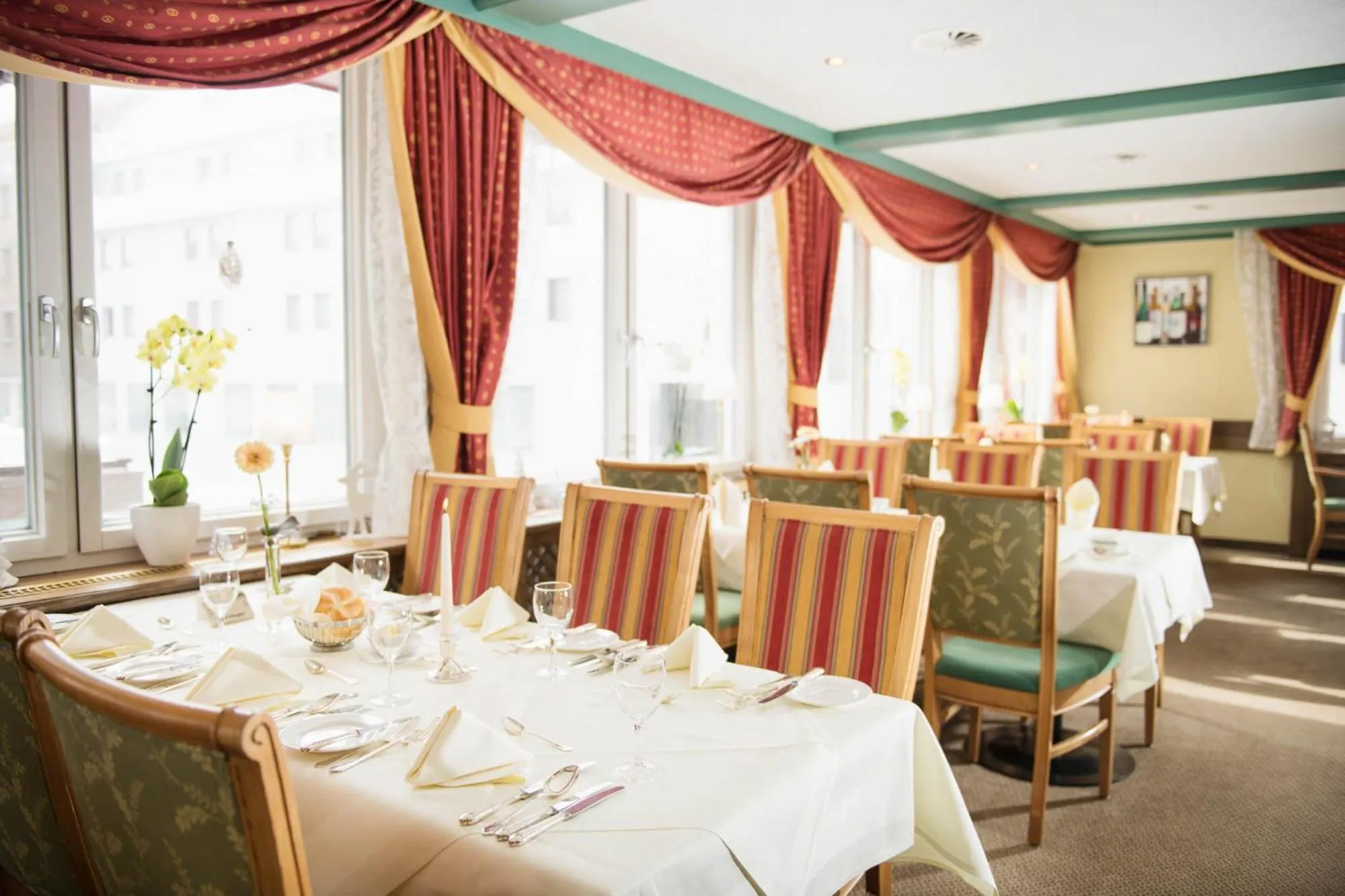 Restaurant/places to eat in Arlberghaus