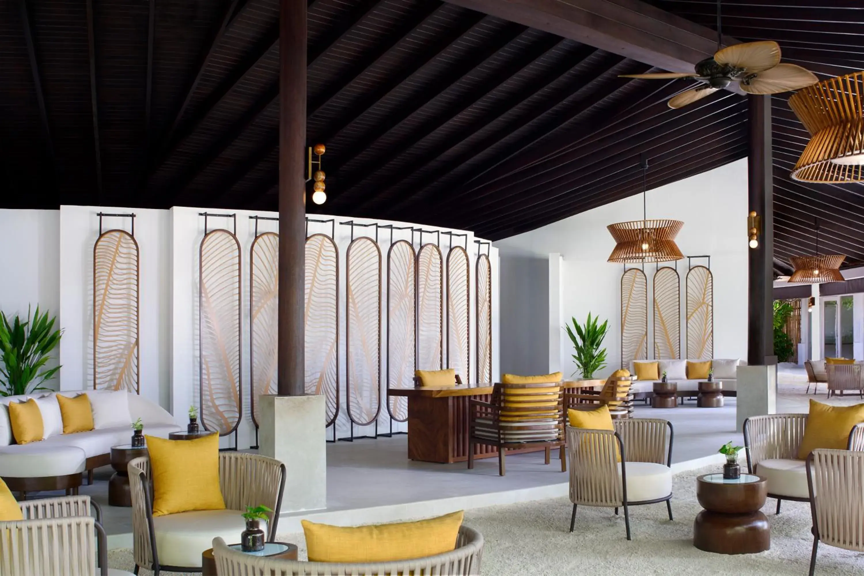 Lobby or reception in Anantara Veli Maldives Resort Lobby or reception in Anantara Veli Maldives Resort