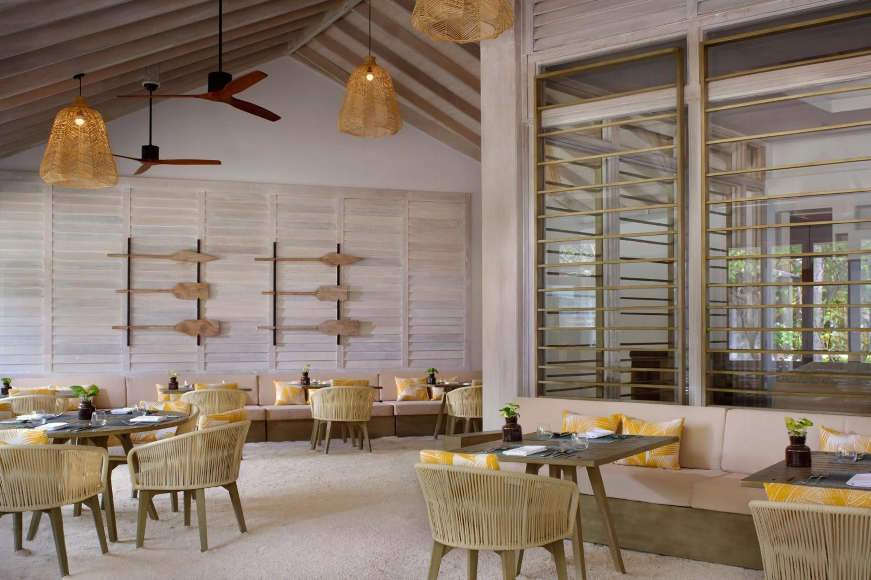 Restaurant/places to eat in Anantara Veli Maldives Resort