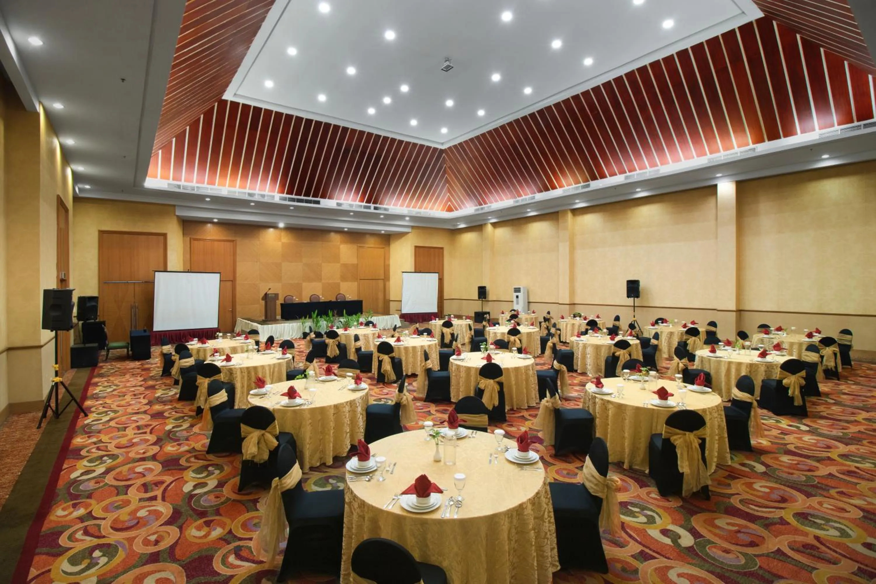 Property building in Aston Manado Hotel