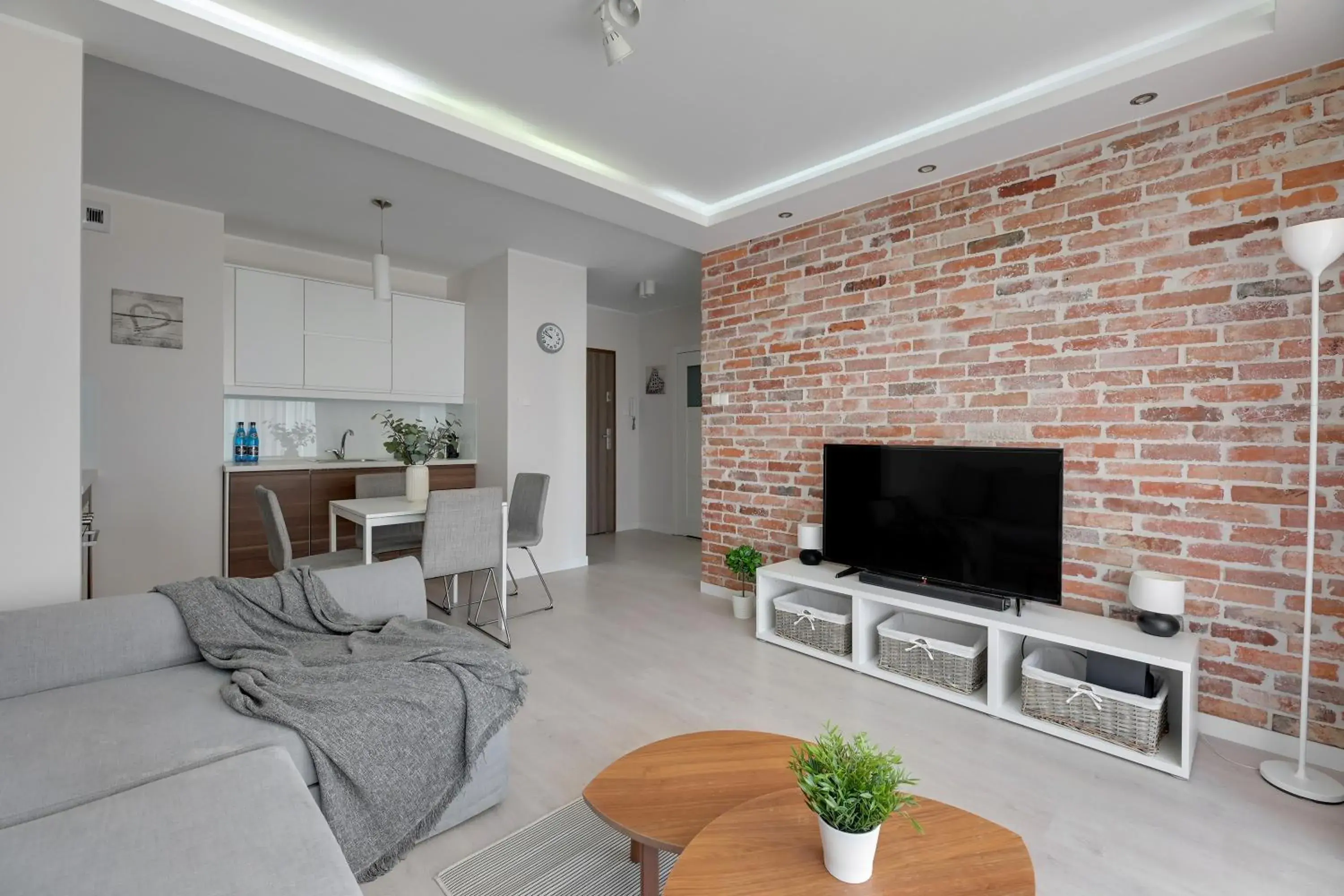 Deluxe Apartment in Chmielna Park - City Center & Parking by Downtown Apartments Deluxe Apartment in Chmielna Park - City Center & Parking by Downtown Apartments
