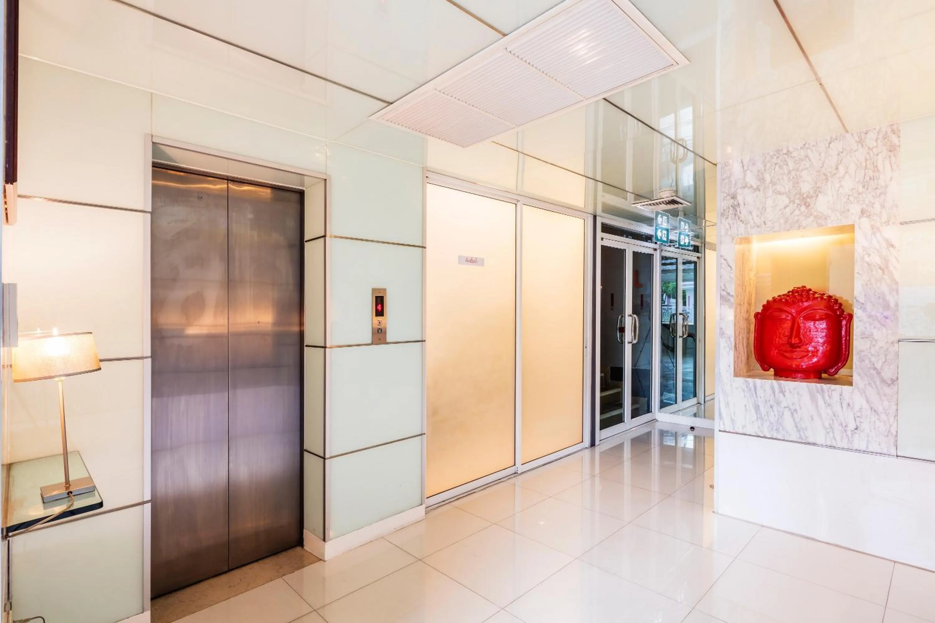 Hotel Solo, Sukhumvit 2, Bangkok - SHA Extra Plus