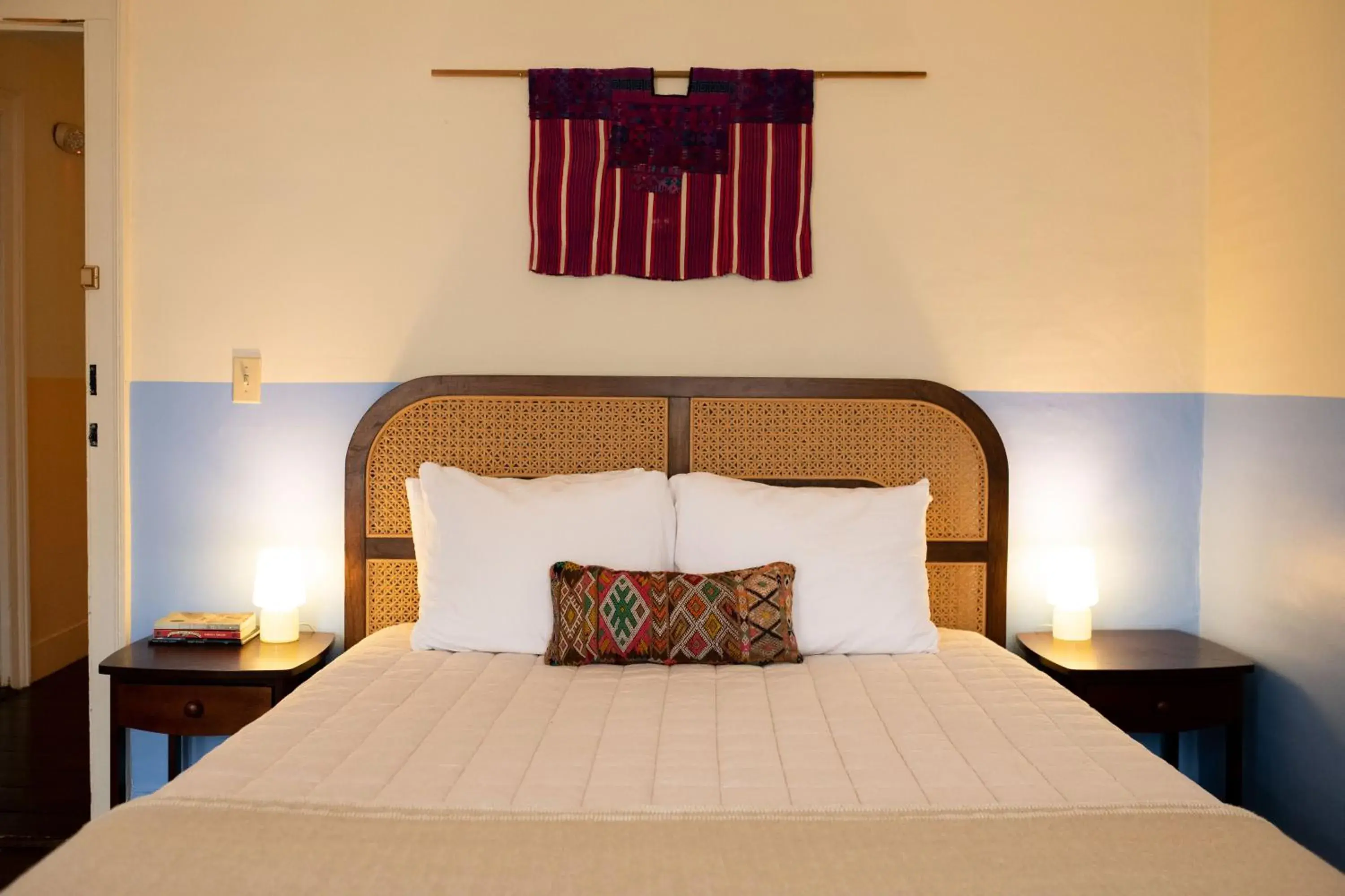 Small Double Room in The Vesper Woodstock Small Double Room in The Vesper Woodstock