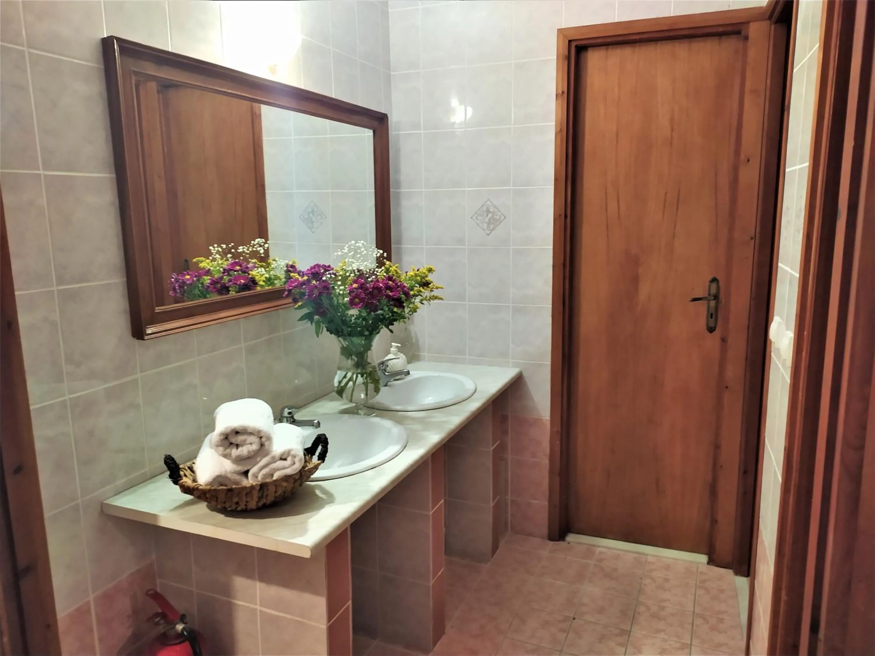 Property building in Diporto