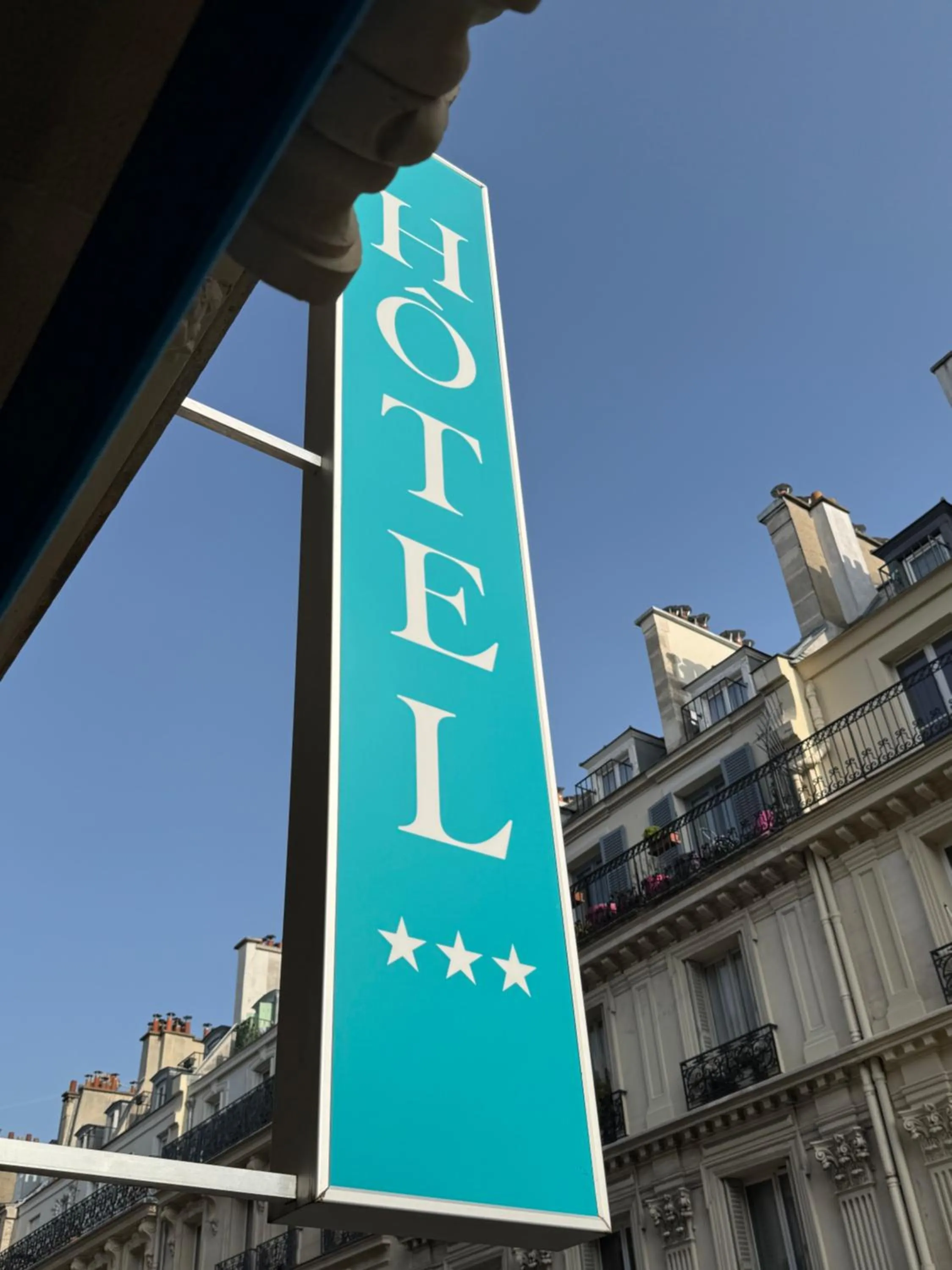 Property building in Hôtel Gérando