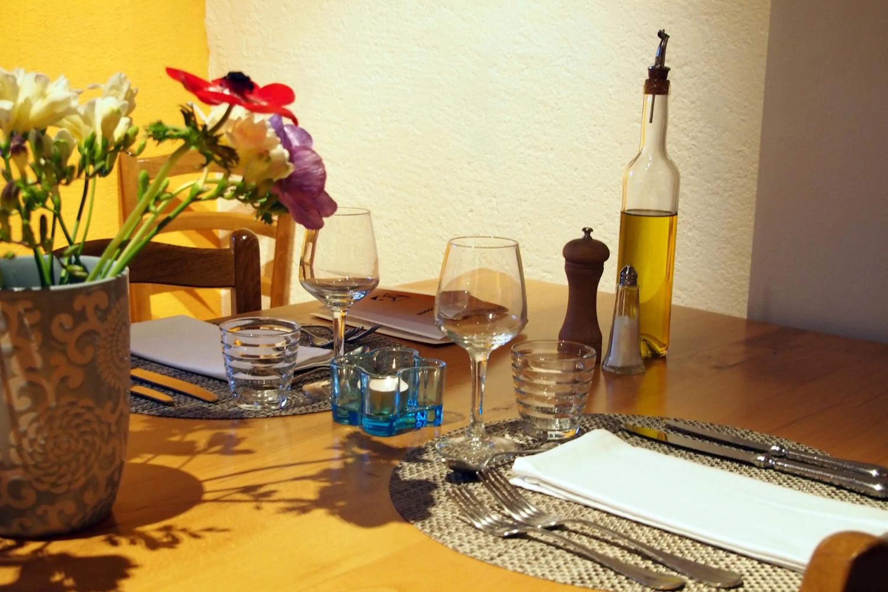 Restaurant/places to eat in Hotel Le Moulin du Château