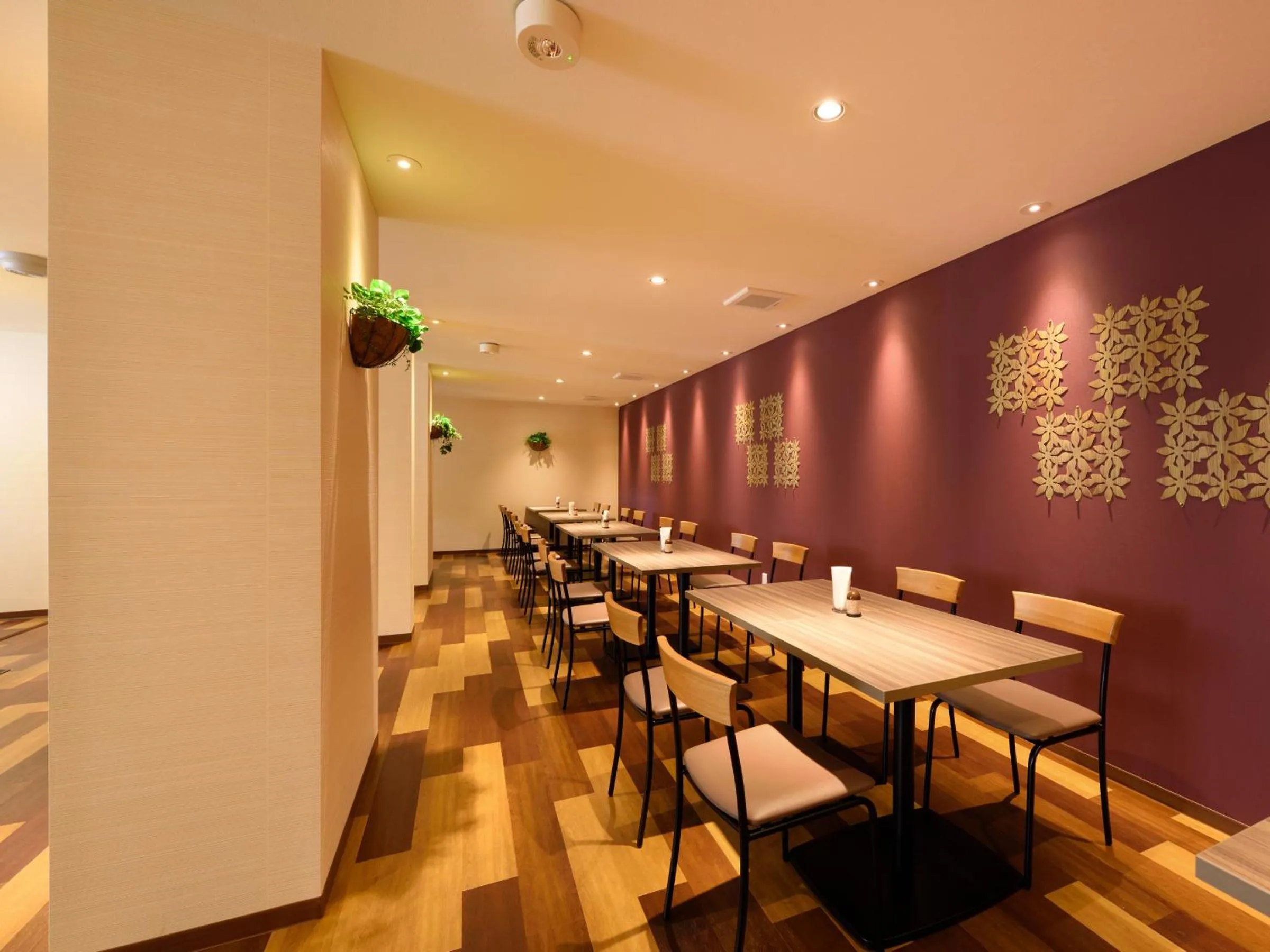 Restaurant/places to eat in La'gent Inn Kesennuma