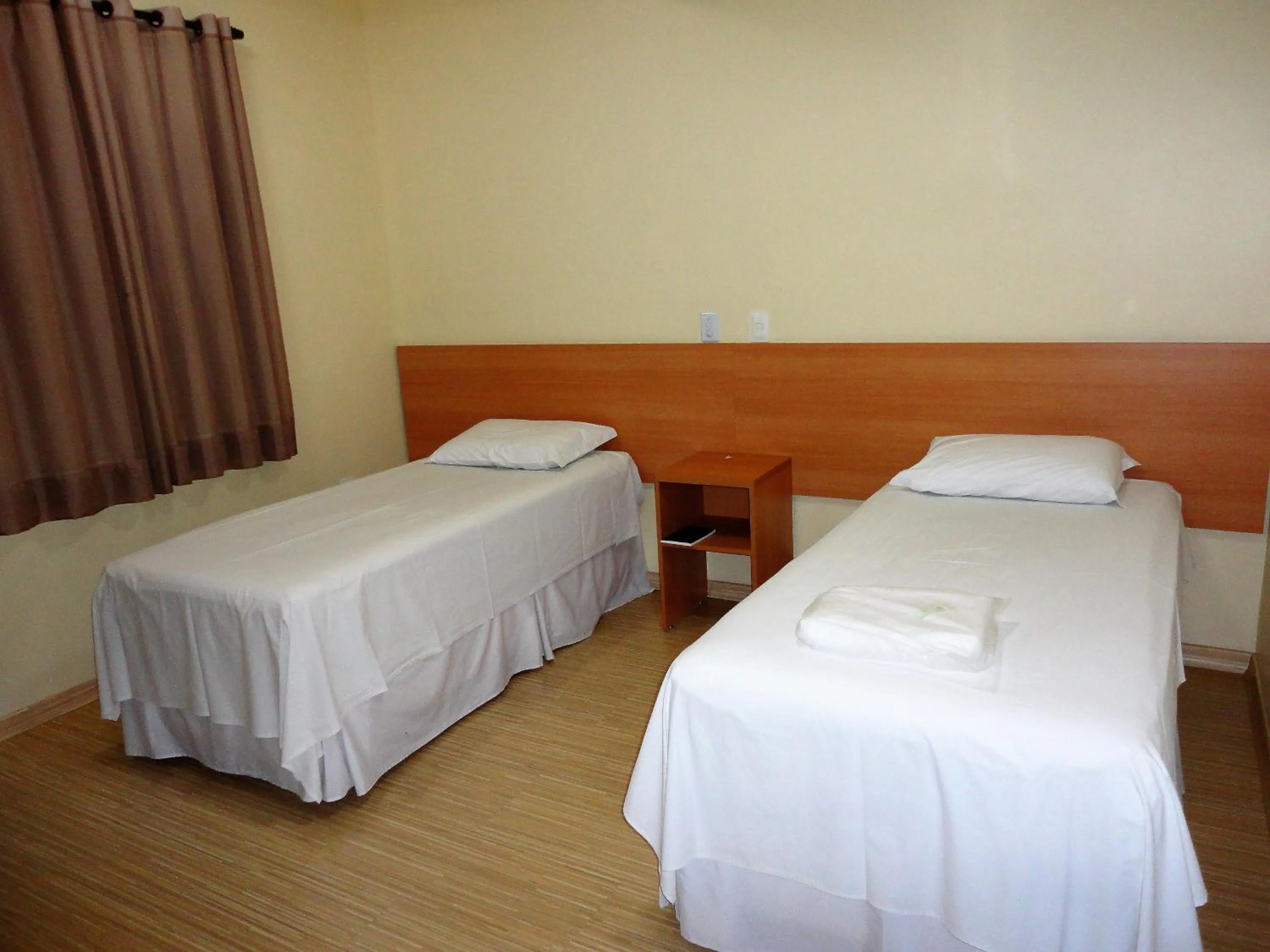 Bedroom, Bed in Brasil Center Hotel