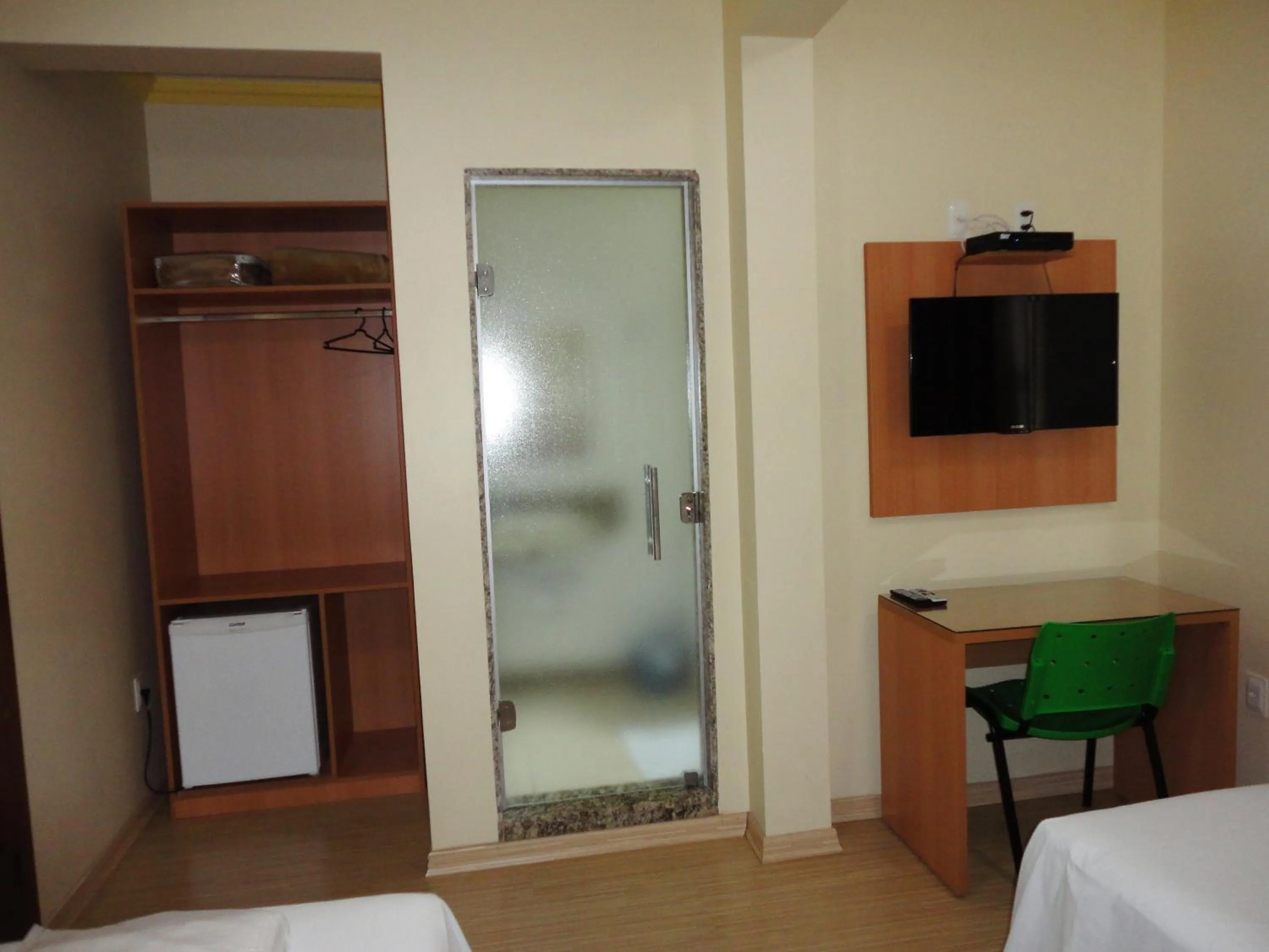 Bedroom, Bed in Brasil Center Hotel