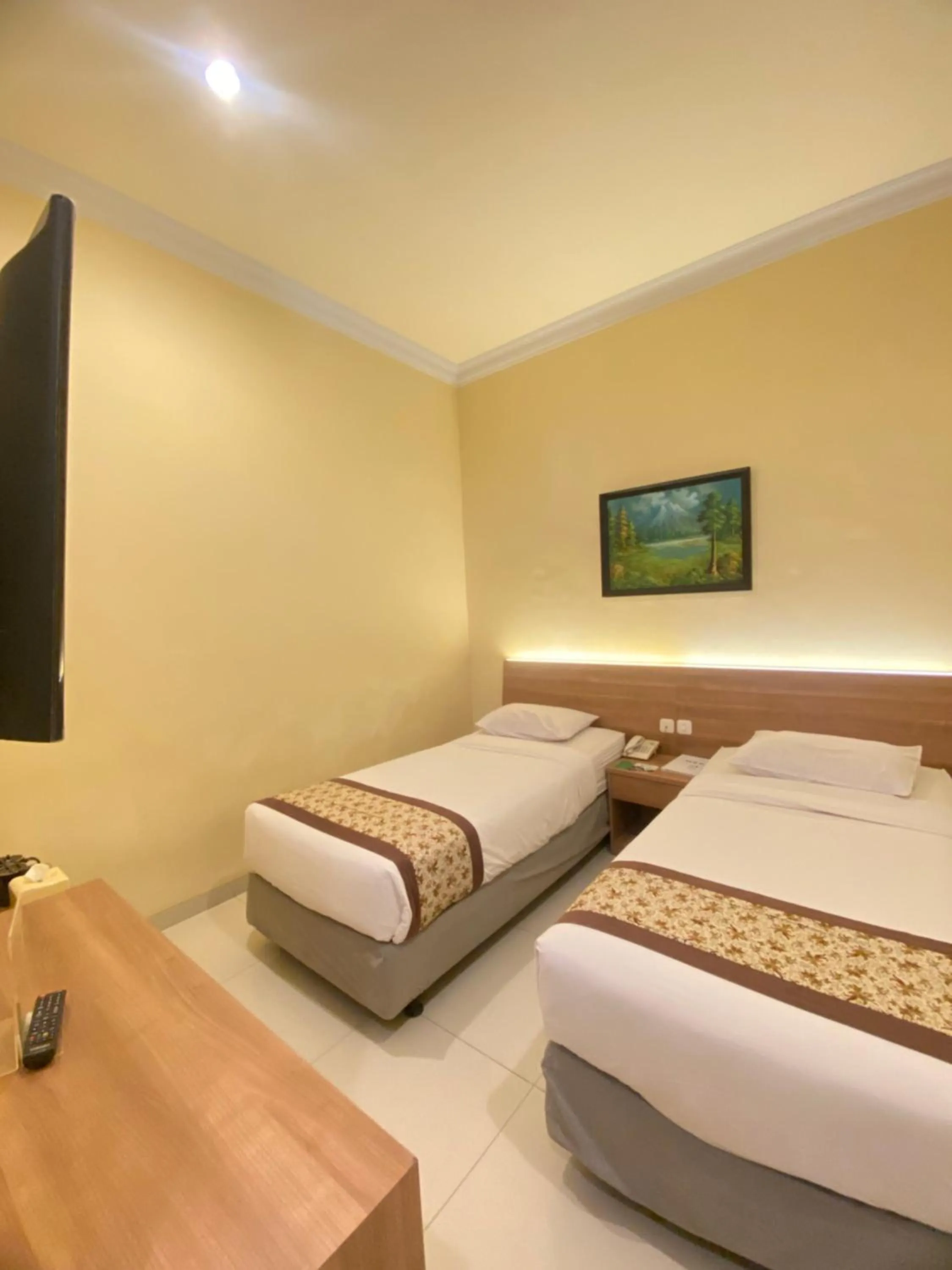 Riverstone Hotel & Cottage