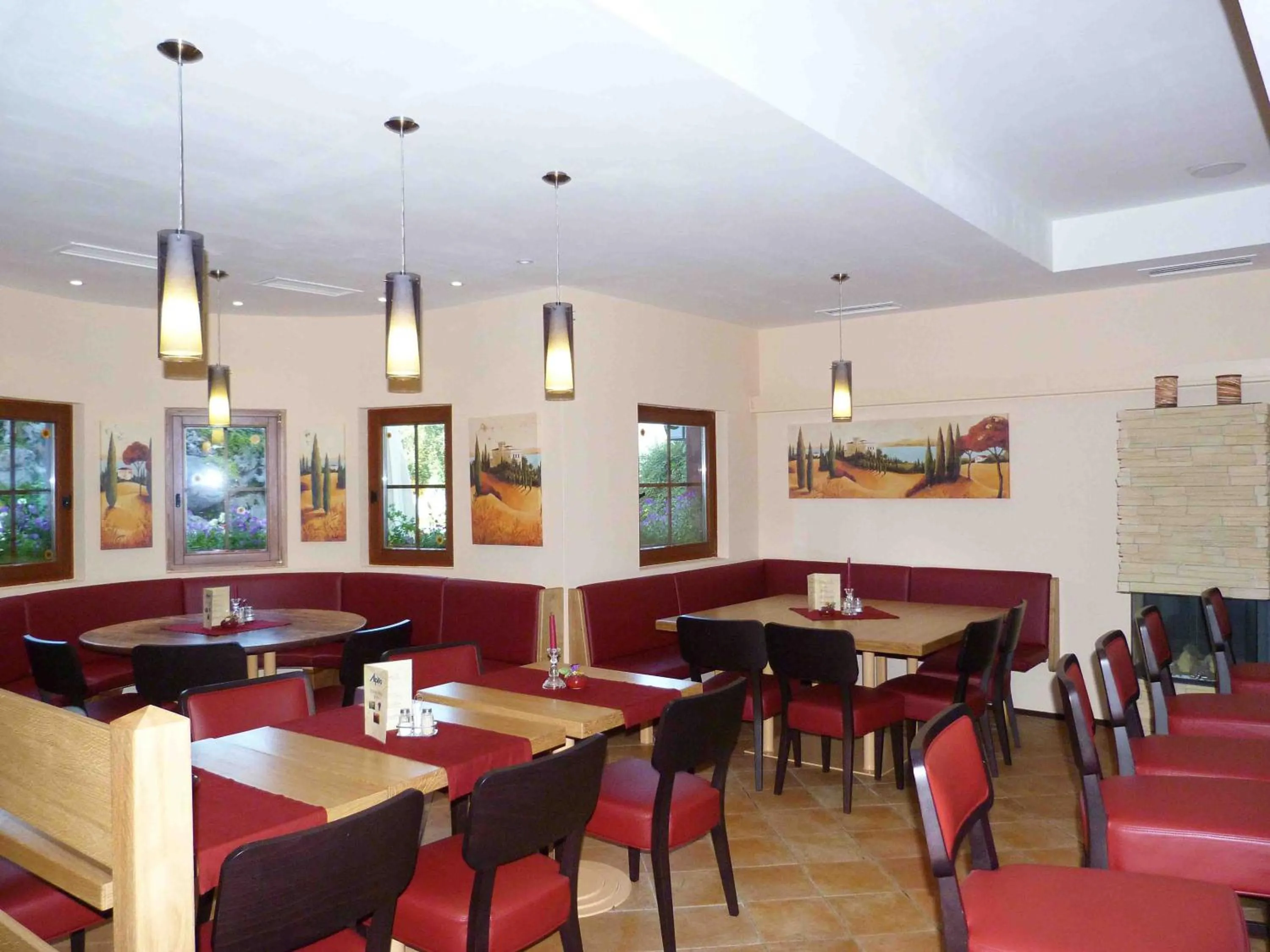 Lounge or bar in All Inclusive - Marco Polo Alpina Familien- & Sporthotel