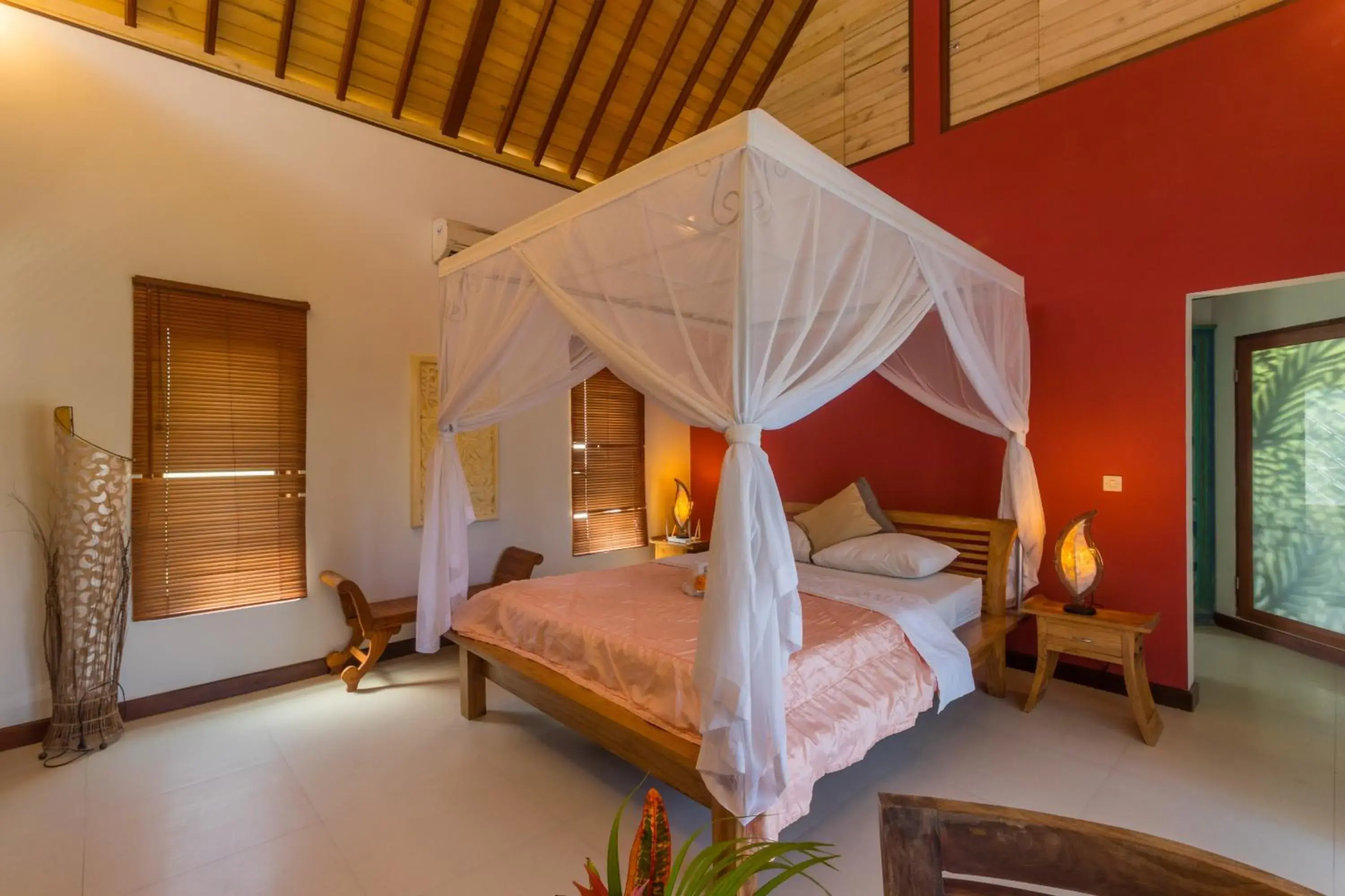 Bed in Villa Sky Dancer - Bali Bed in Villa Sky Dancer - Bali