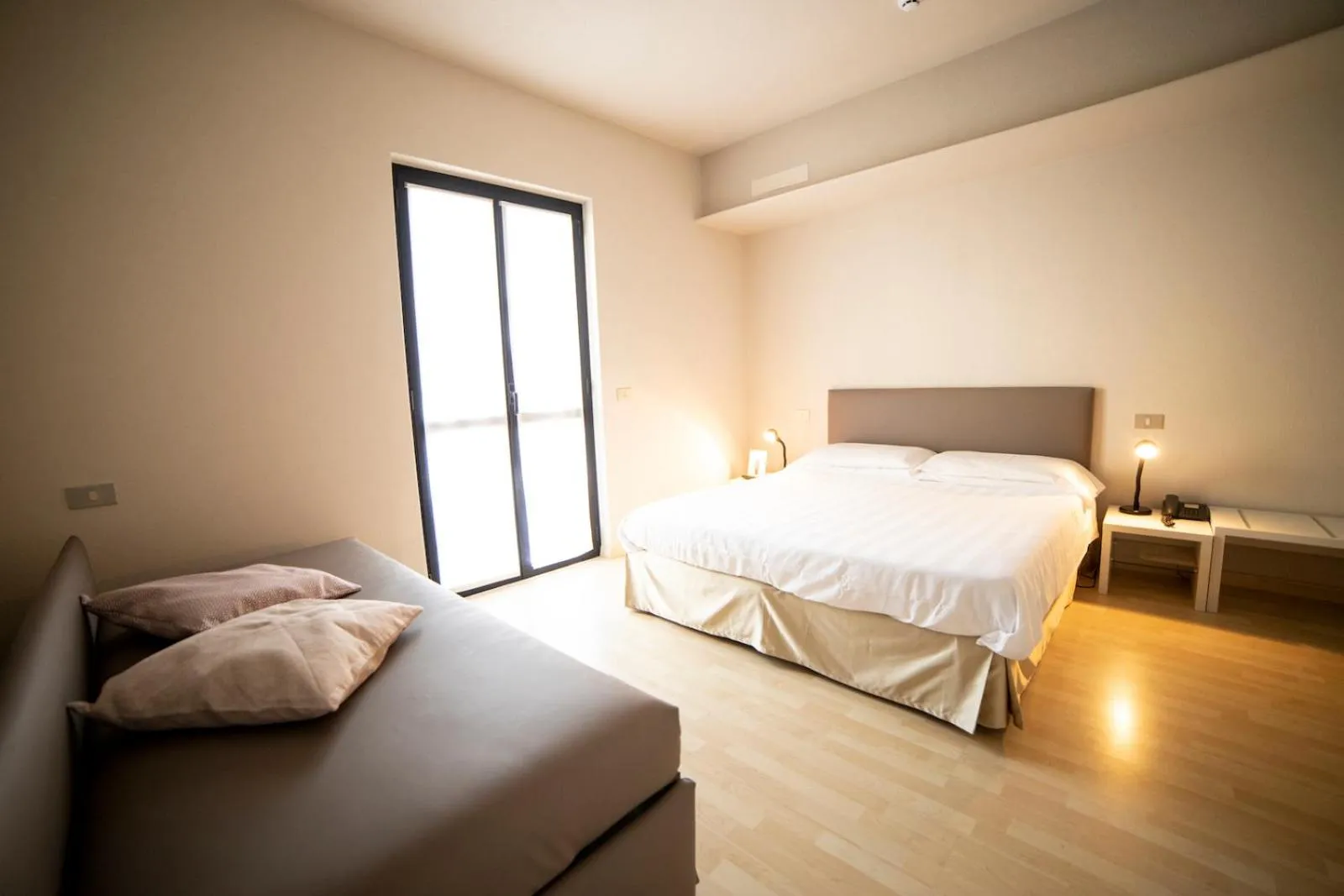 Bedroom, Bed in Hotel Miranda