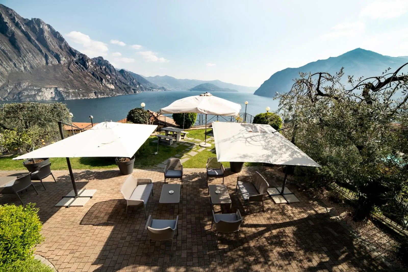 Garden in Hotel Miranda