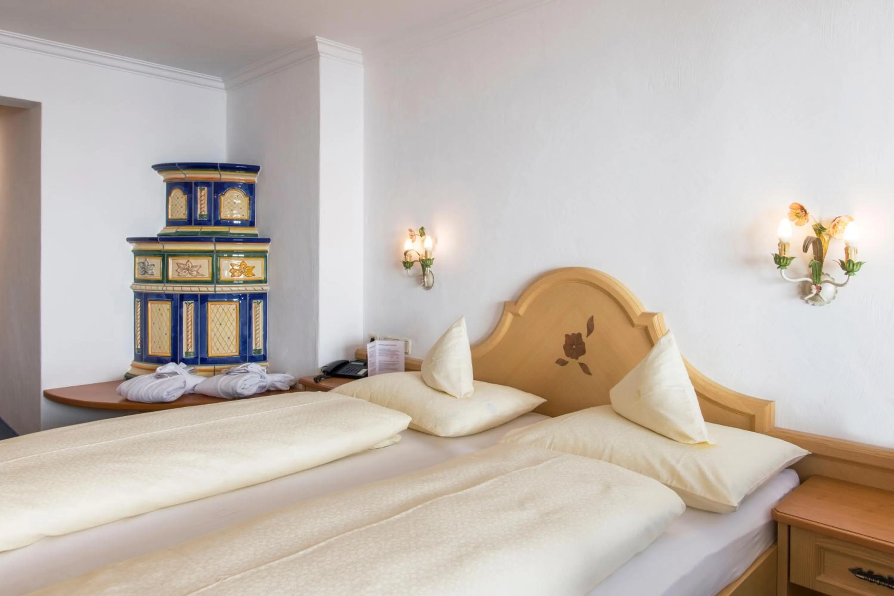 Photo of the whole room, Bed in Hotel Anemone