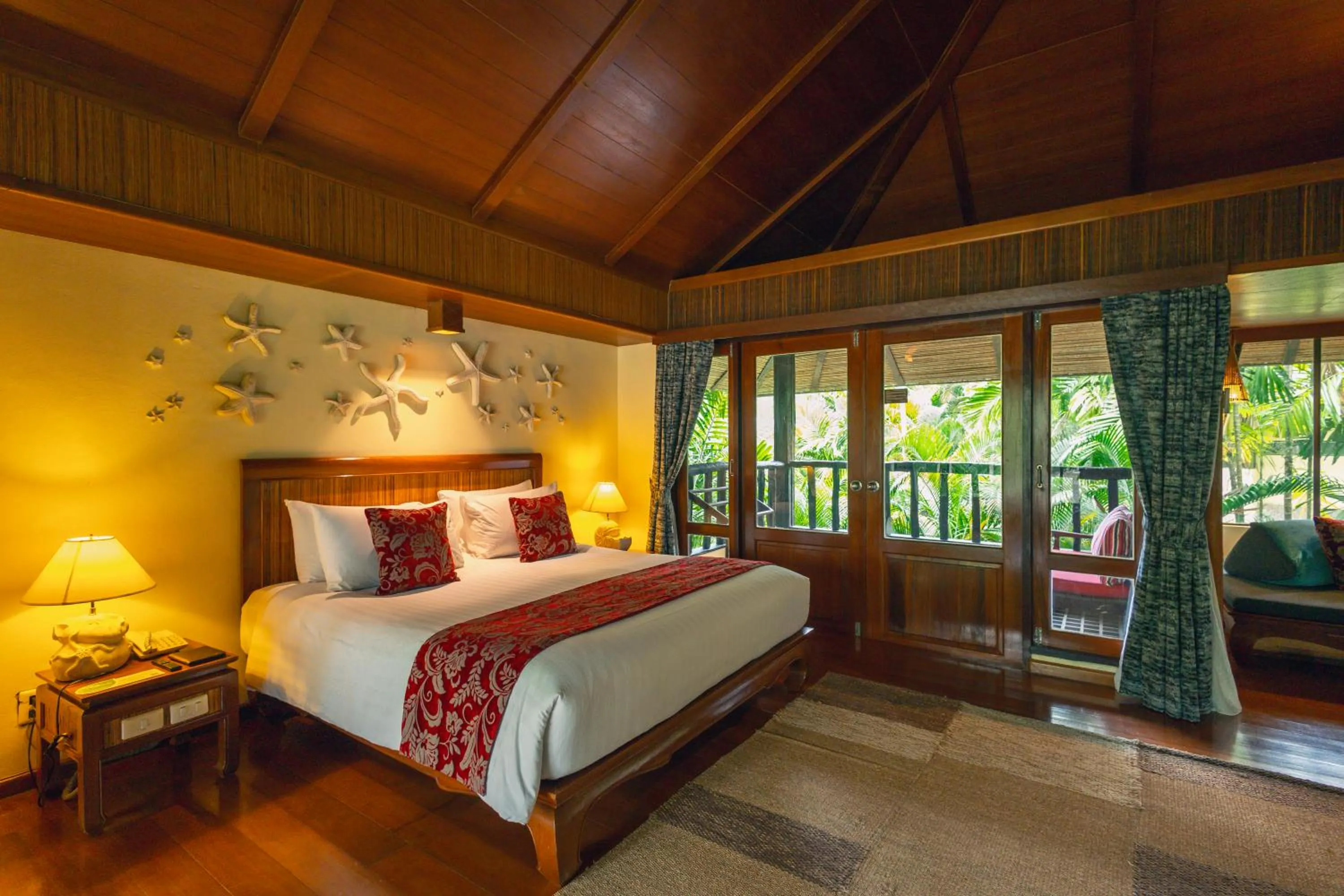 Bed in Centara Koh Chang Tropicana Resort