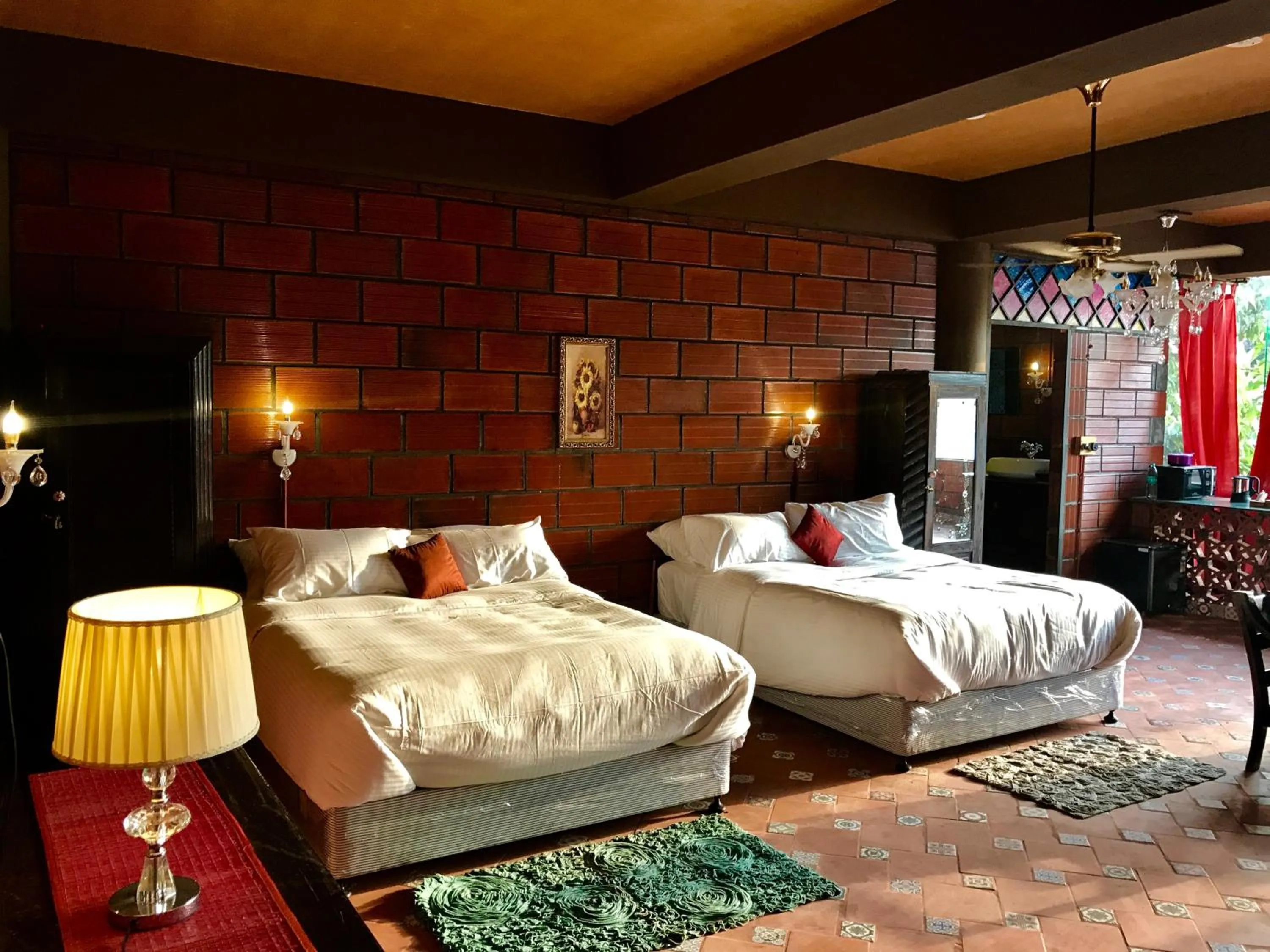 Bed in Golden Lotus Bangalore Boutique Suites