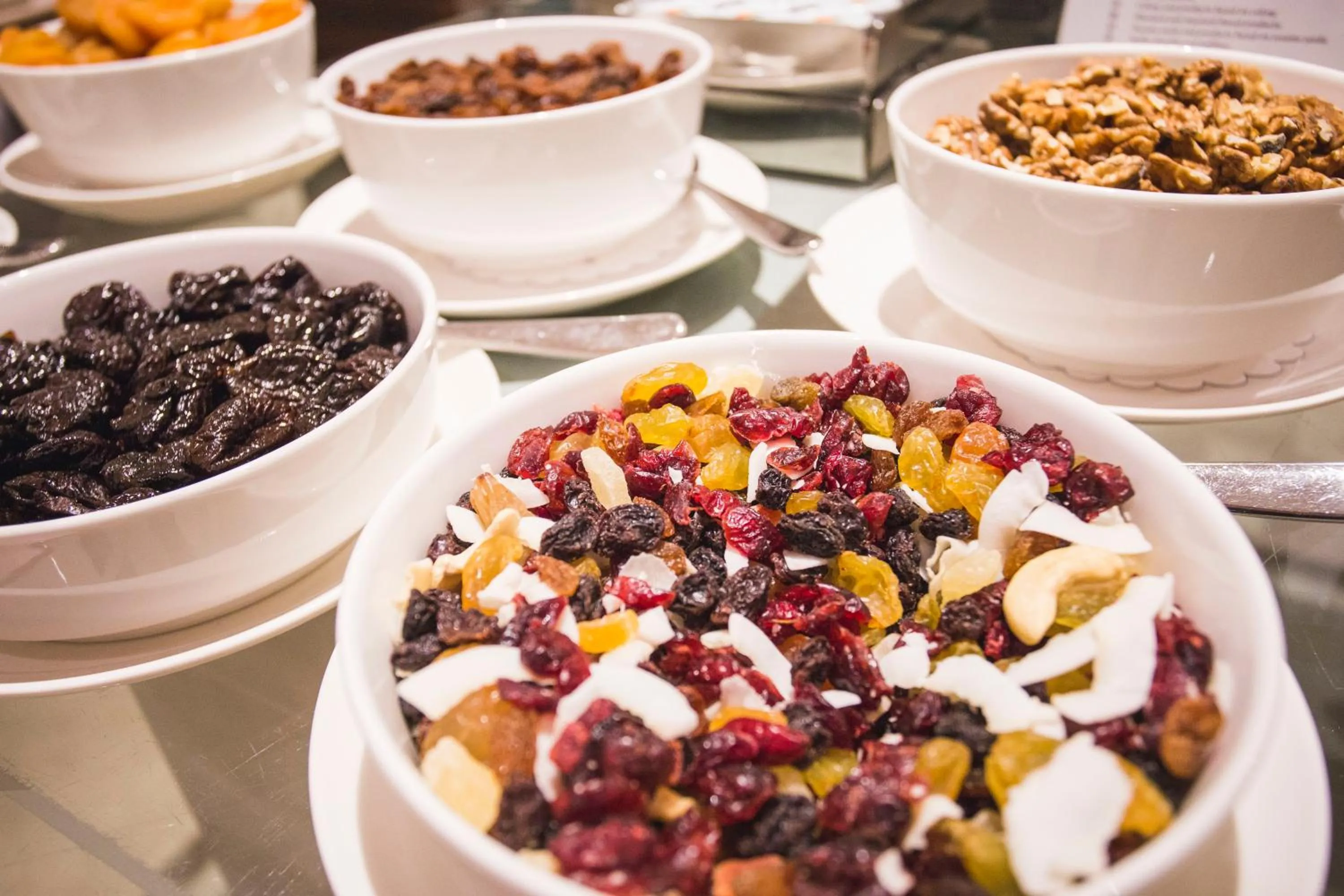 Buffet breakfast in Hotel Acquaviva Del Garda