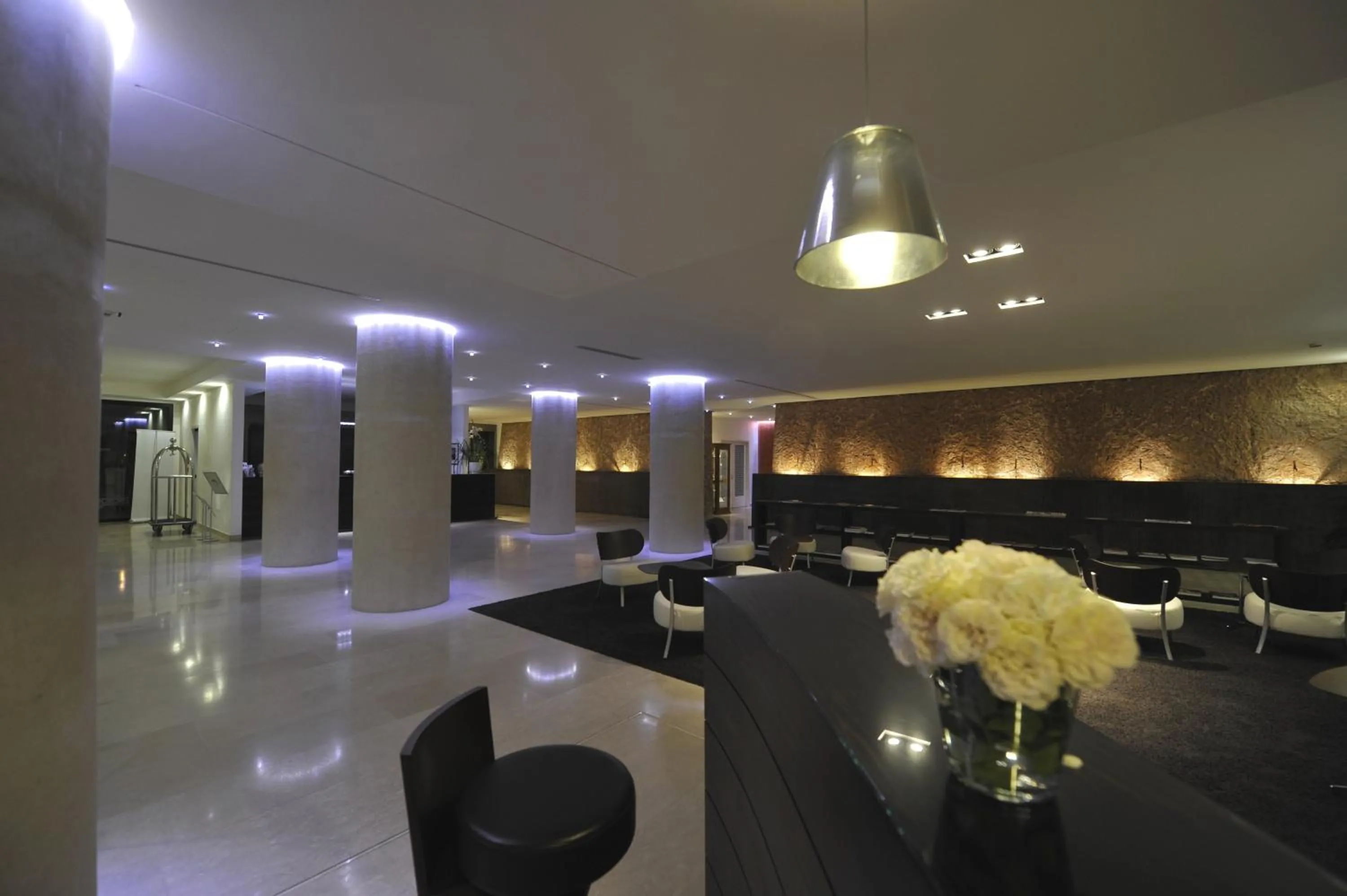 Lounge or bar in Hotel Acquaviva Del Garda