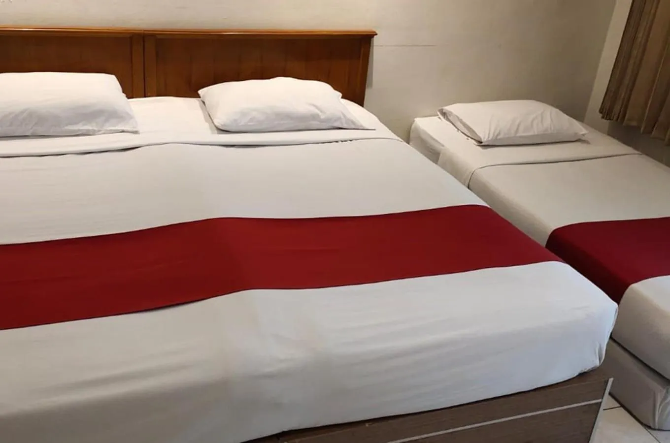 Bed in Mutiara Hotel and Convention