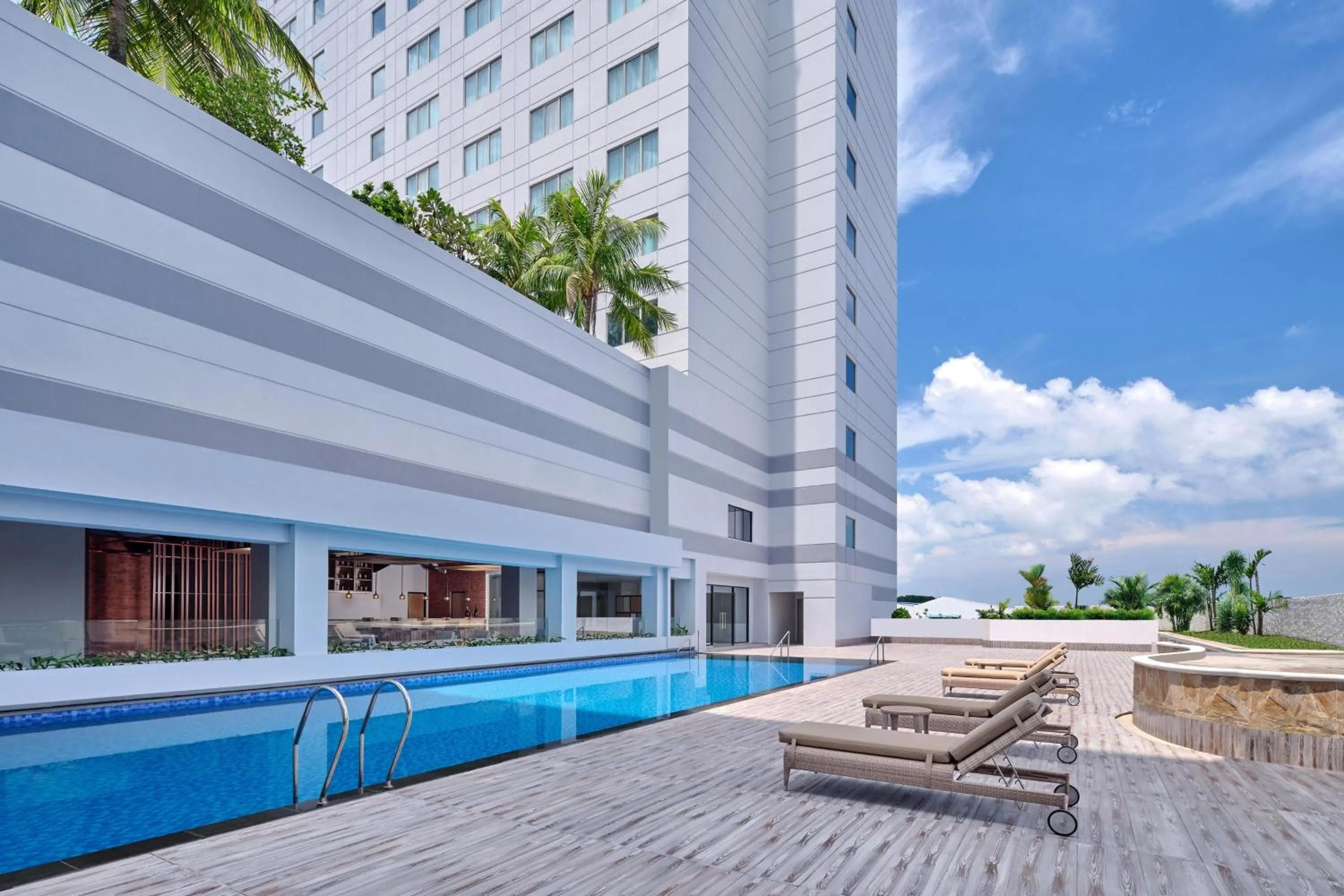 Swimming pool in Four Points by Sheraton Batam